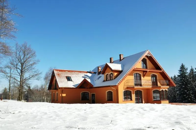 Property building in Willa Leśna Polana