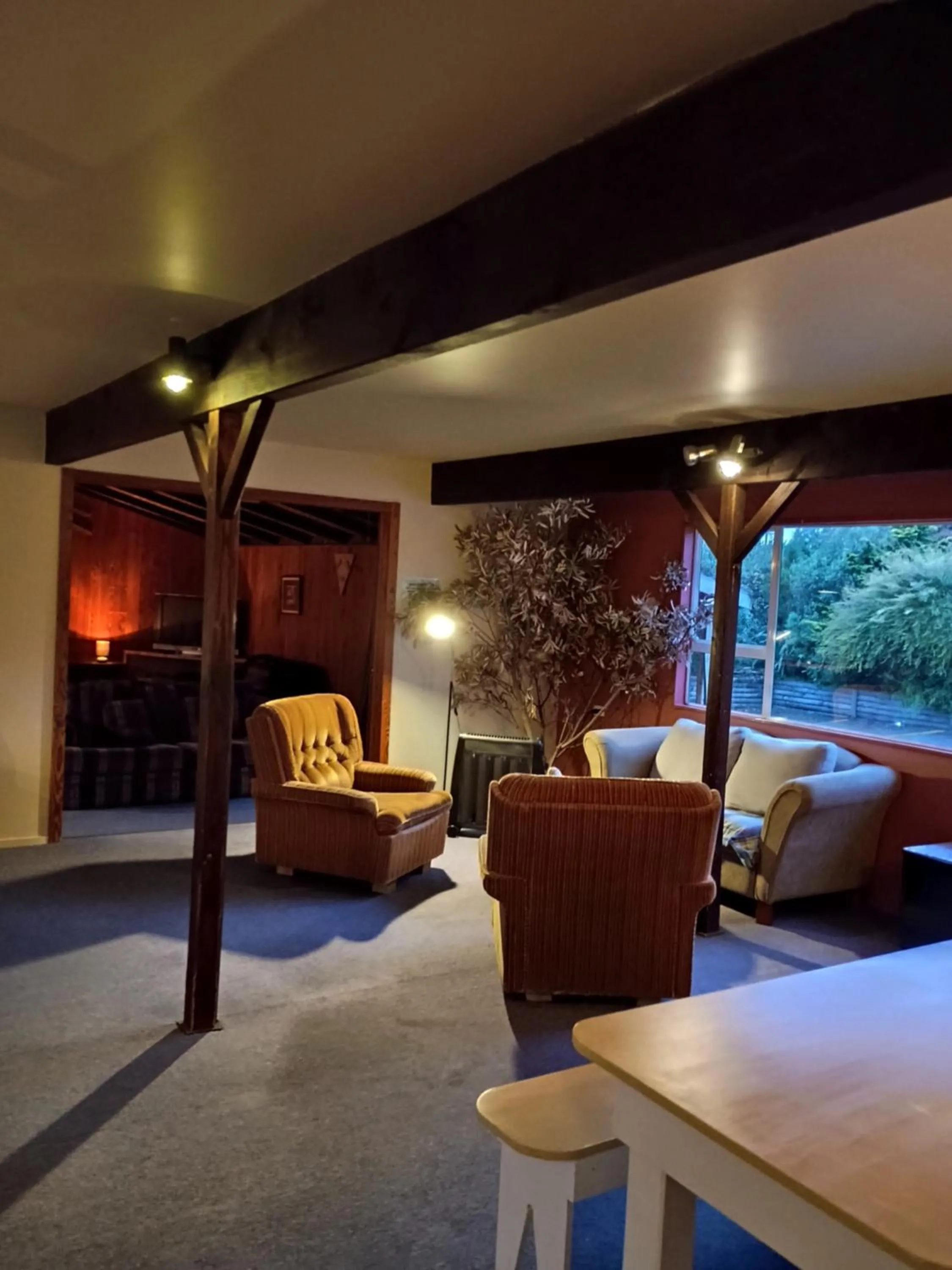 Seating area in Howard's Mountain Lodge