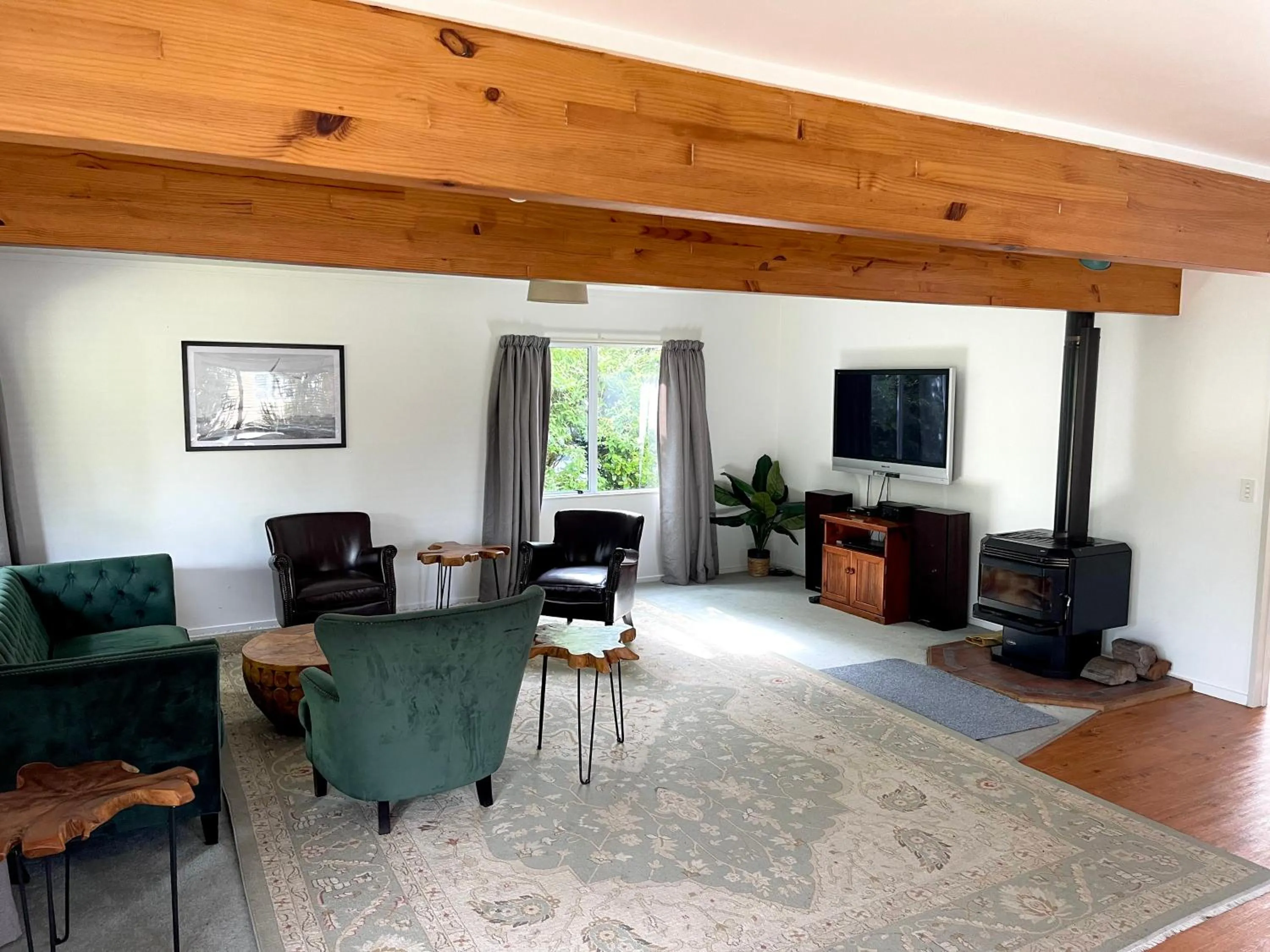 Howard's Mountain Lodge