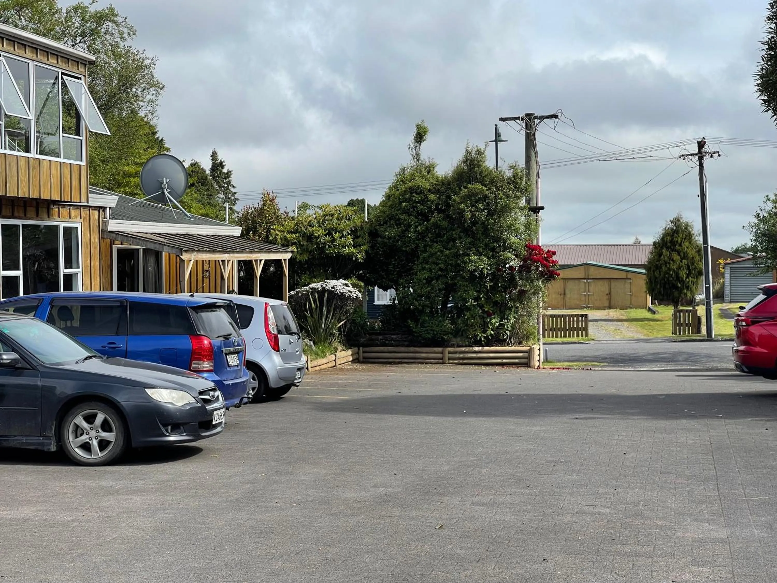 Street view in Howard's Mountain Lodge
