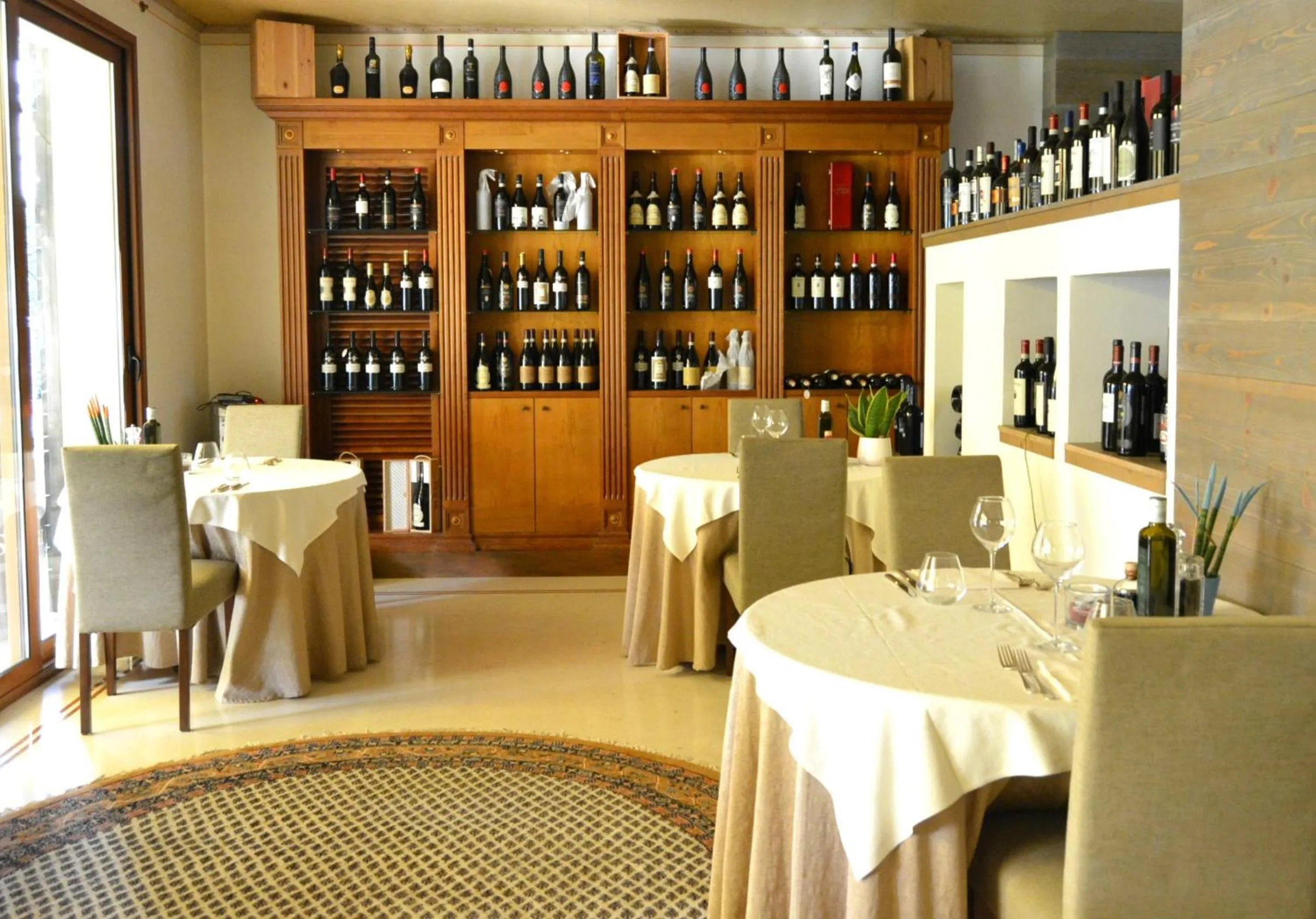 Restaurant/Places to Eat in Hotel La Torre