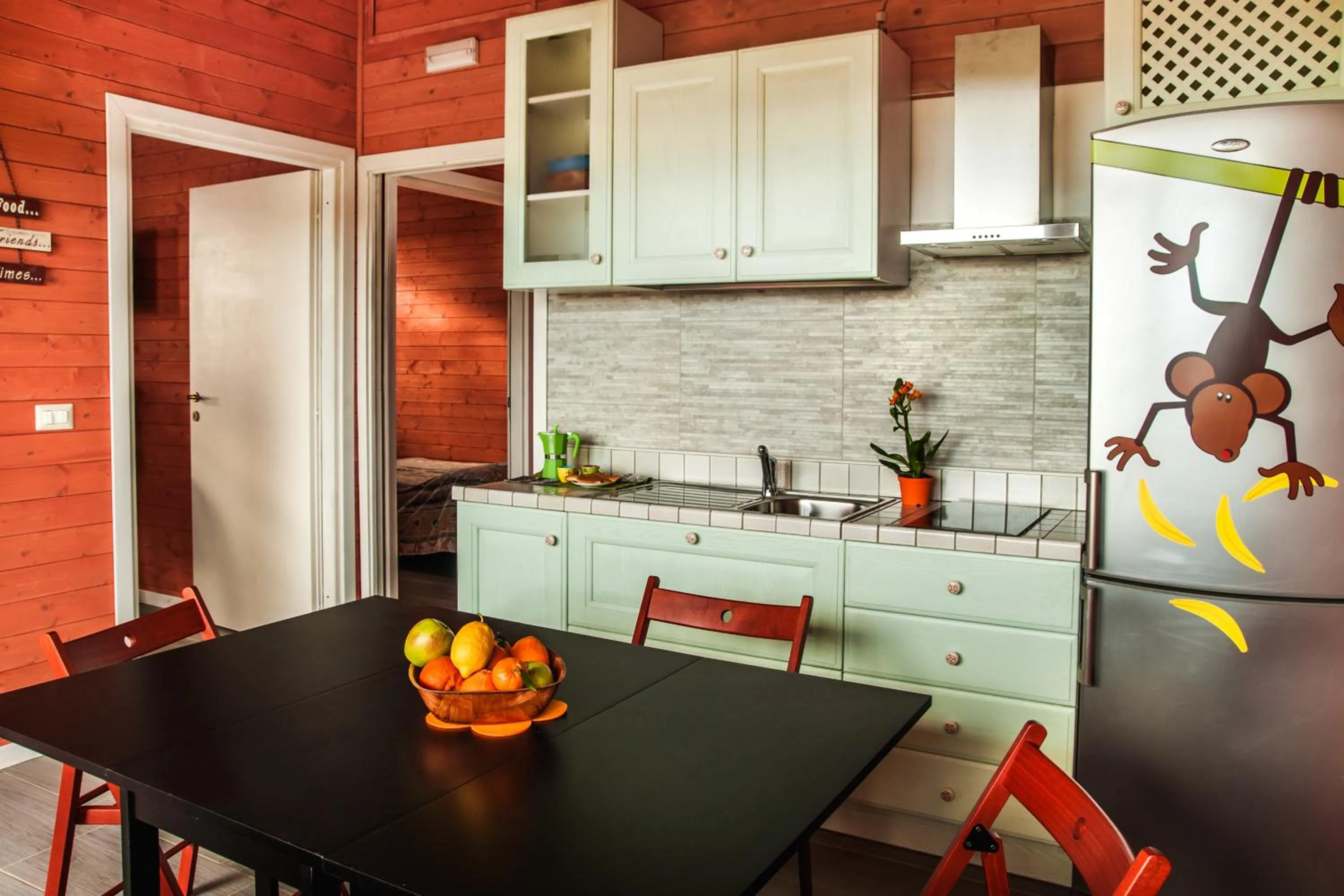 Kitchen or kitchenette in Mandorleo