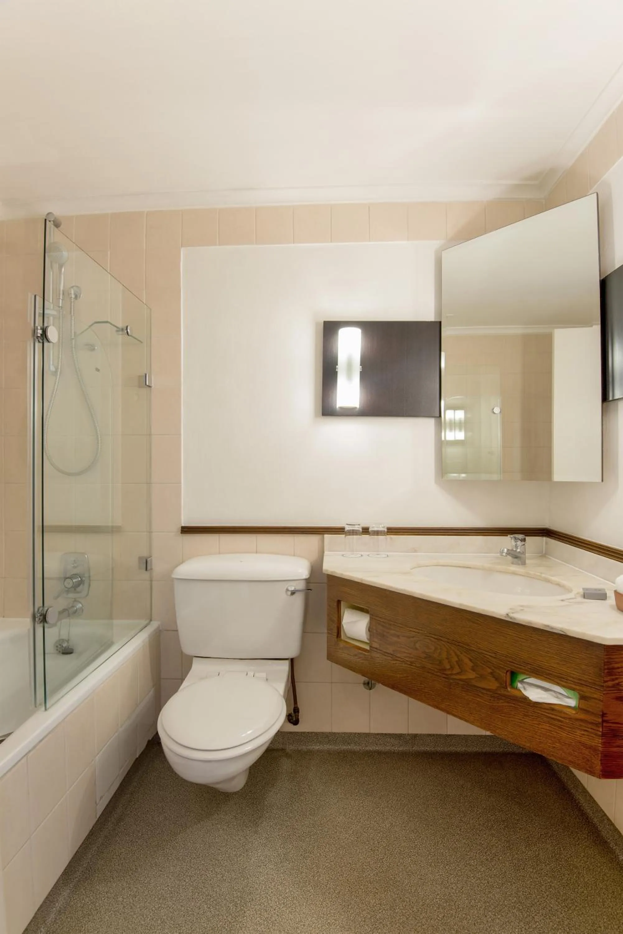 Bathroom in The Centurion Hotel