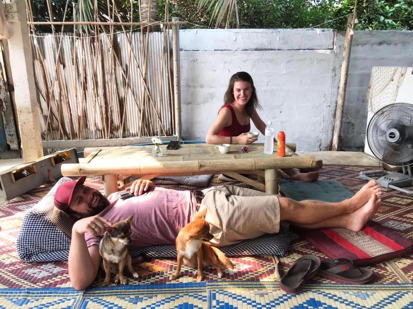 group of guests in Ban Narai River Guesthouse