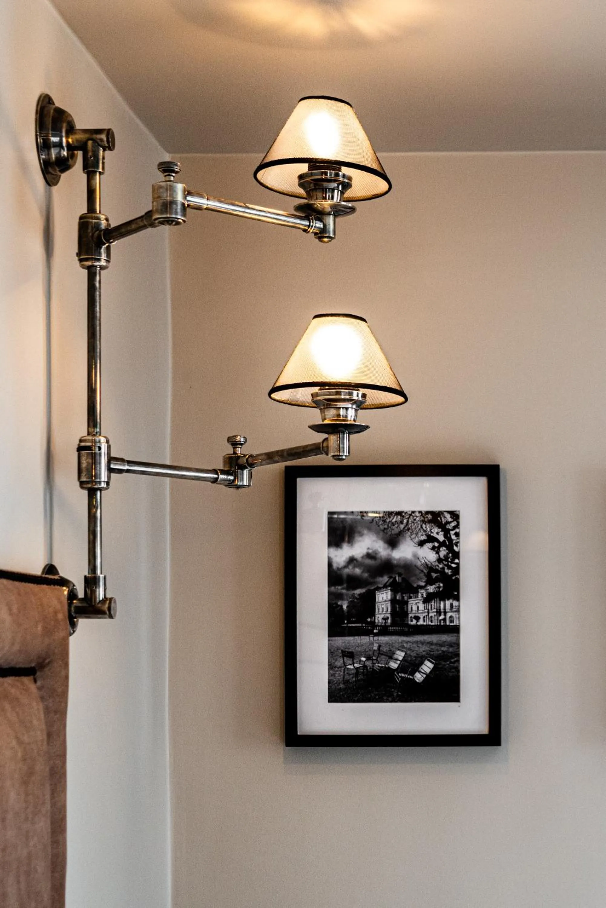 Decorative detail in Hôtel Perreyve - Jardin du Luxembourg