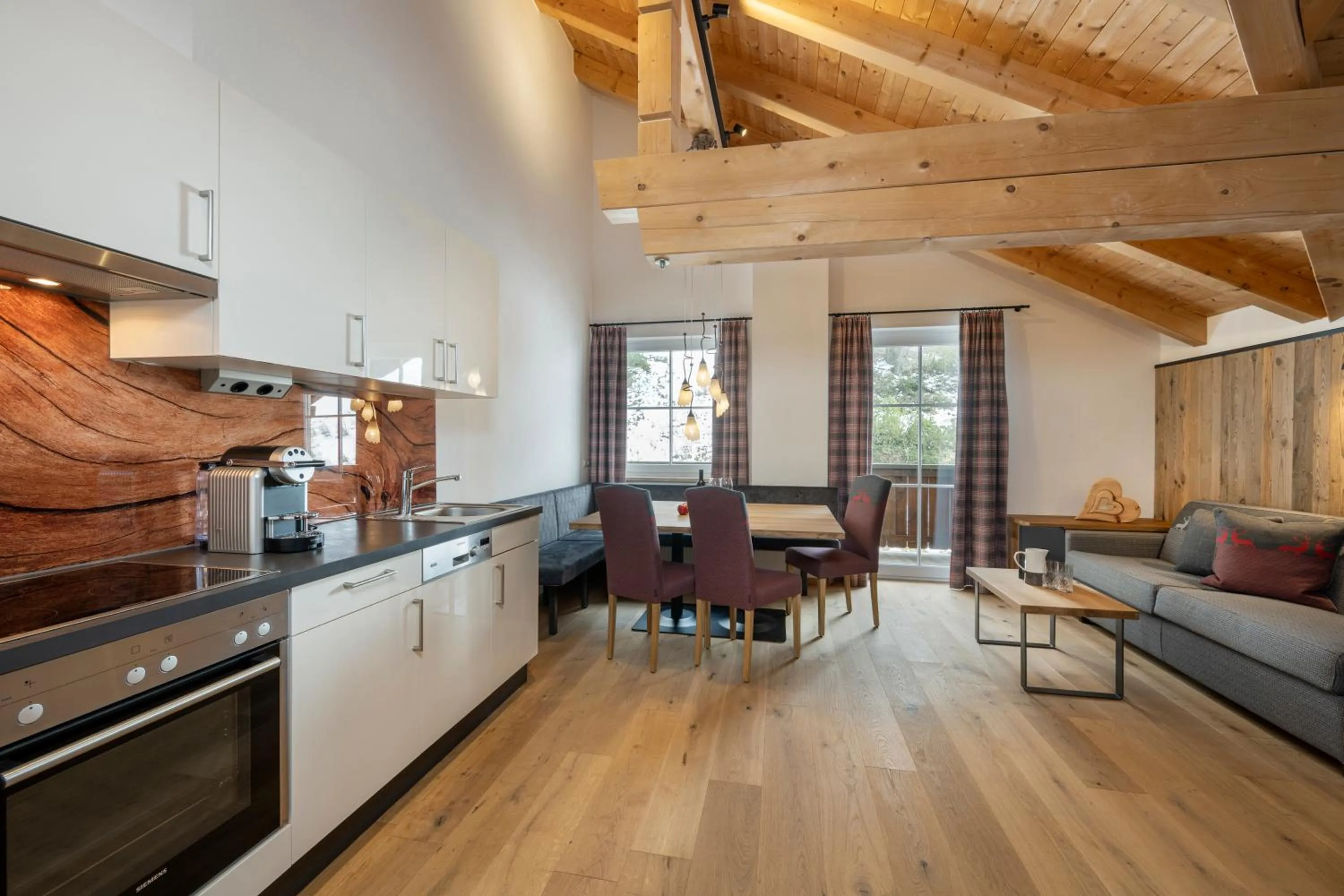 Hotel Almschlössl & Schrotteralm