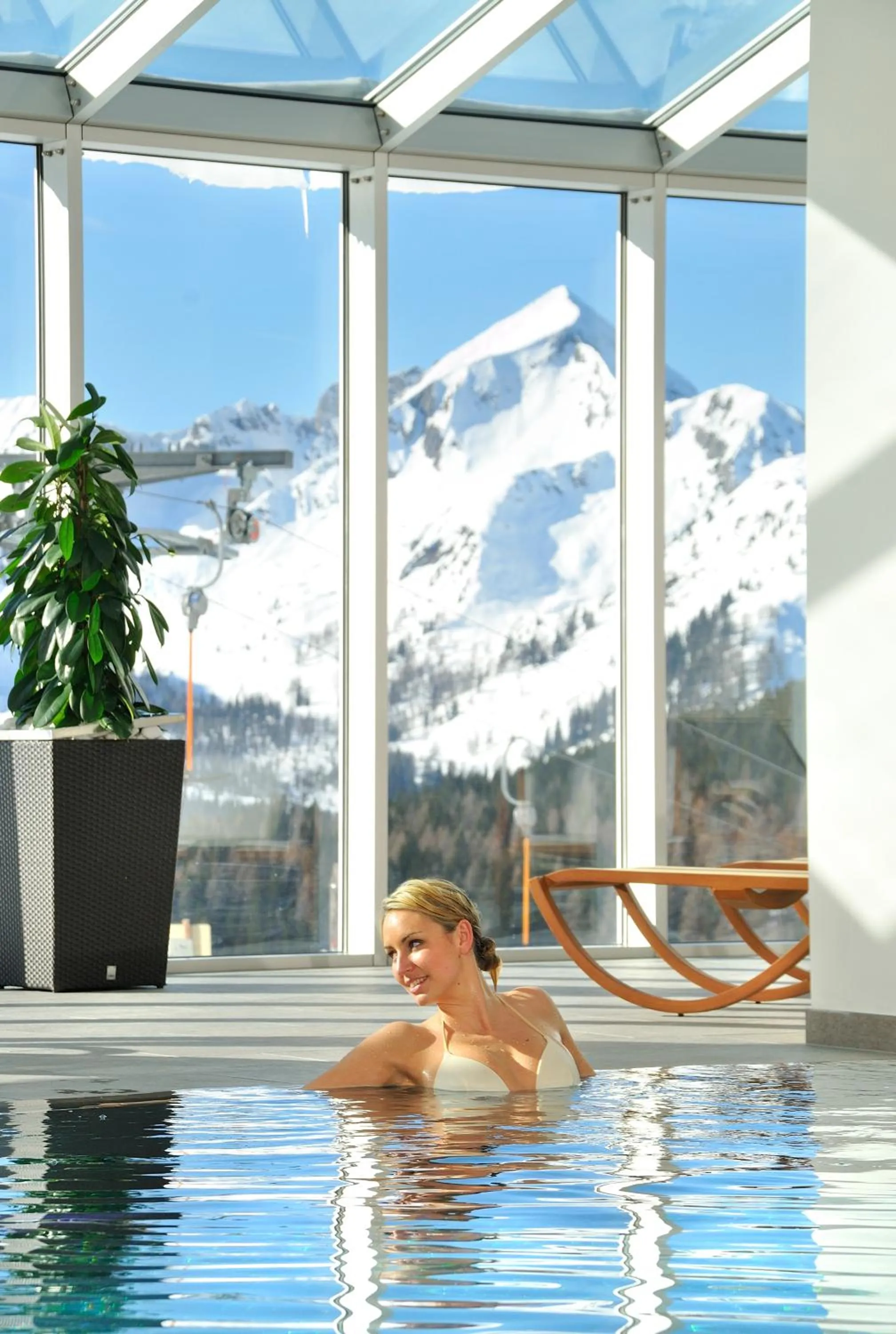 Swimming pool in Hotel Almschlössl & Schrotteralm