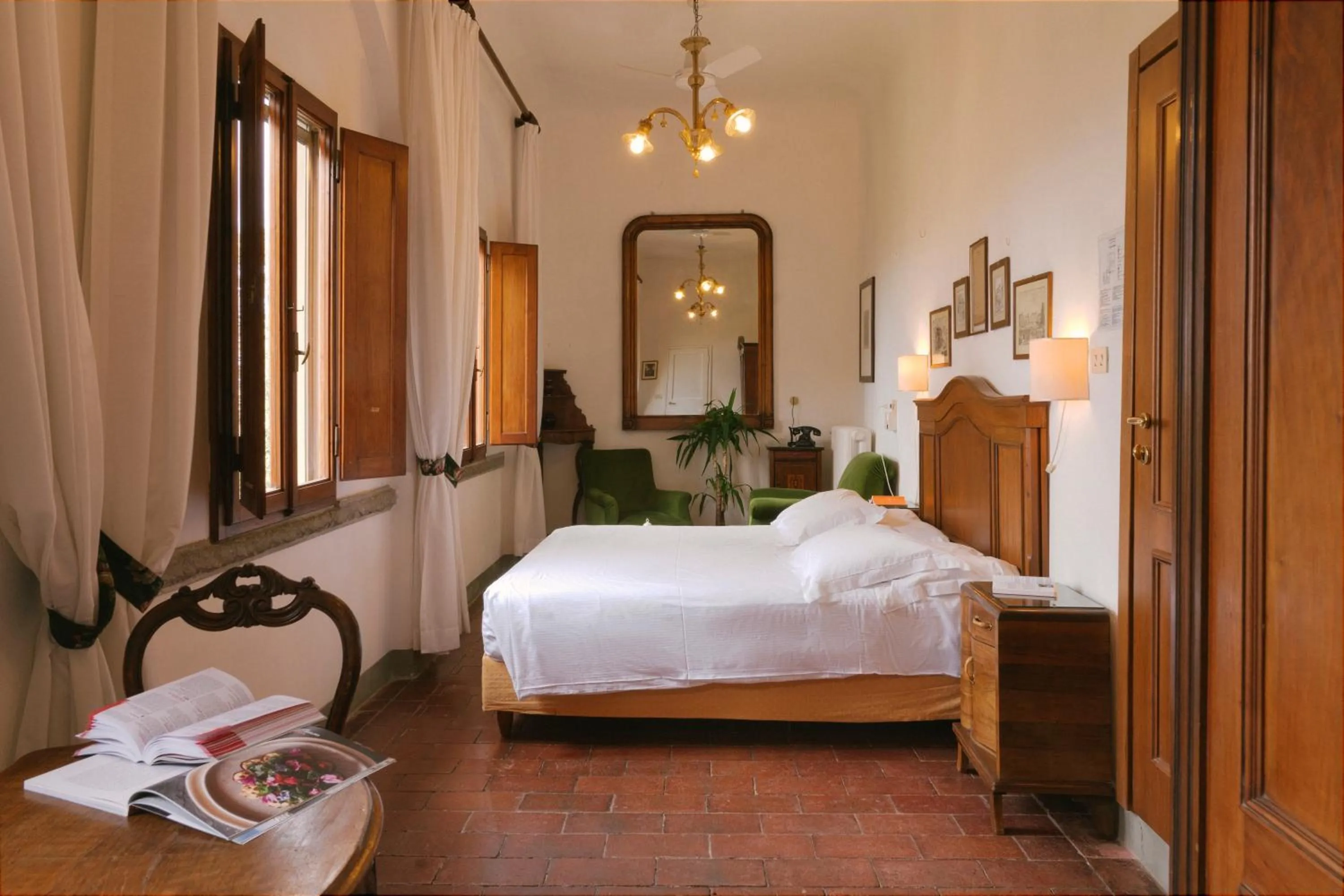 Photo of the whole room in Pensione Bencistà