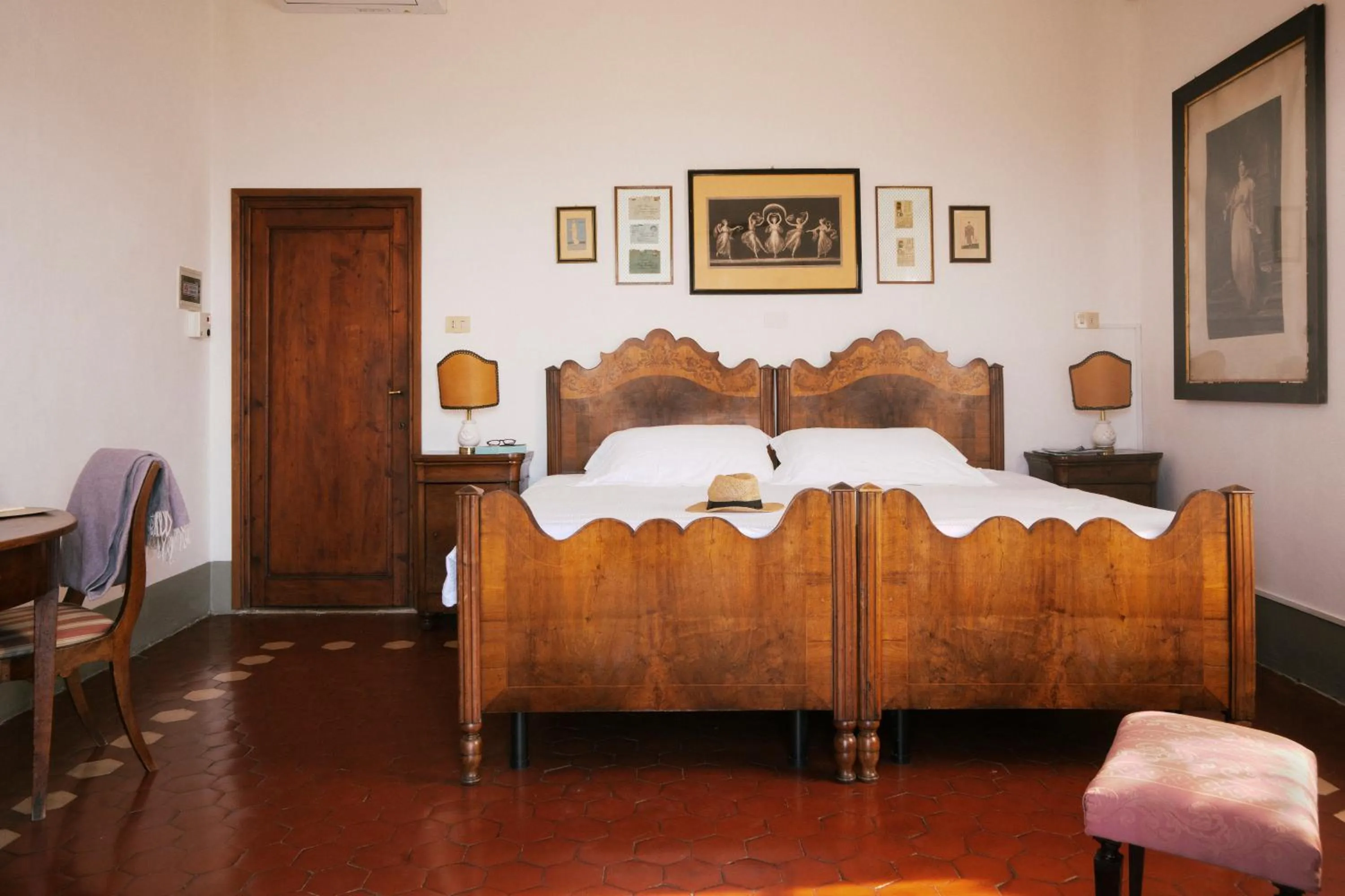 Photo of the whole room in Pensione Bencistà