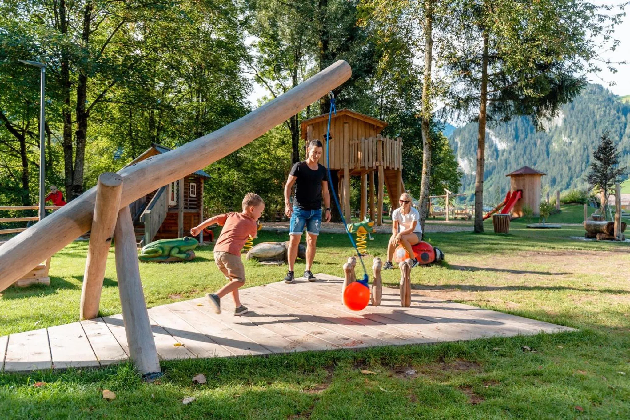 Children play ground in Apart Central – Premium Mountain&Garden