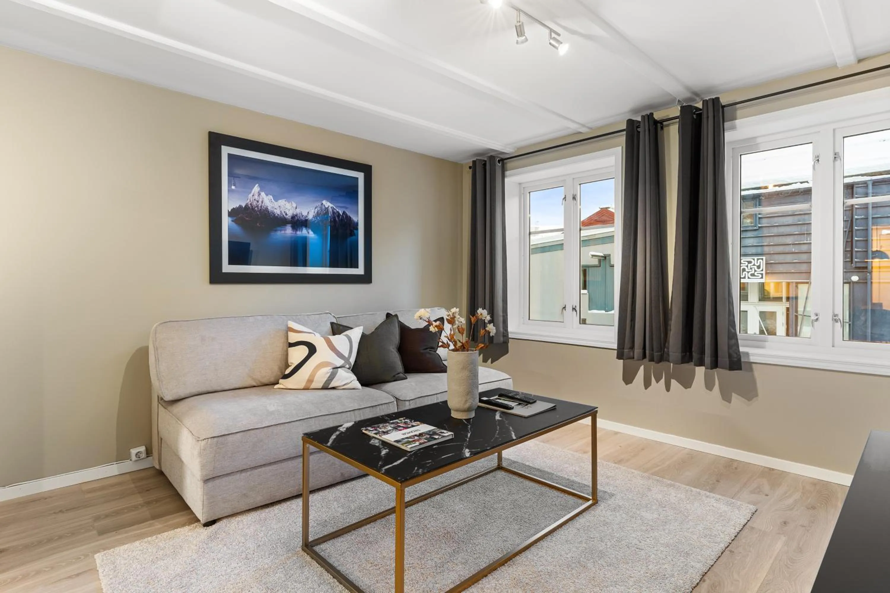 One-Bedroom Superior Apartment in Enter Viking Hotel