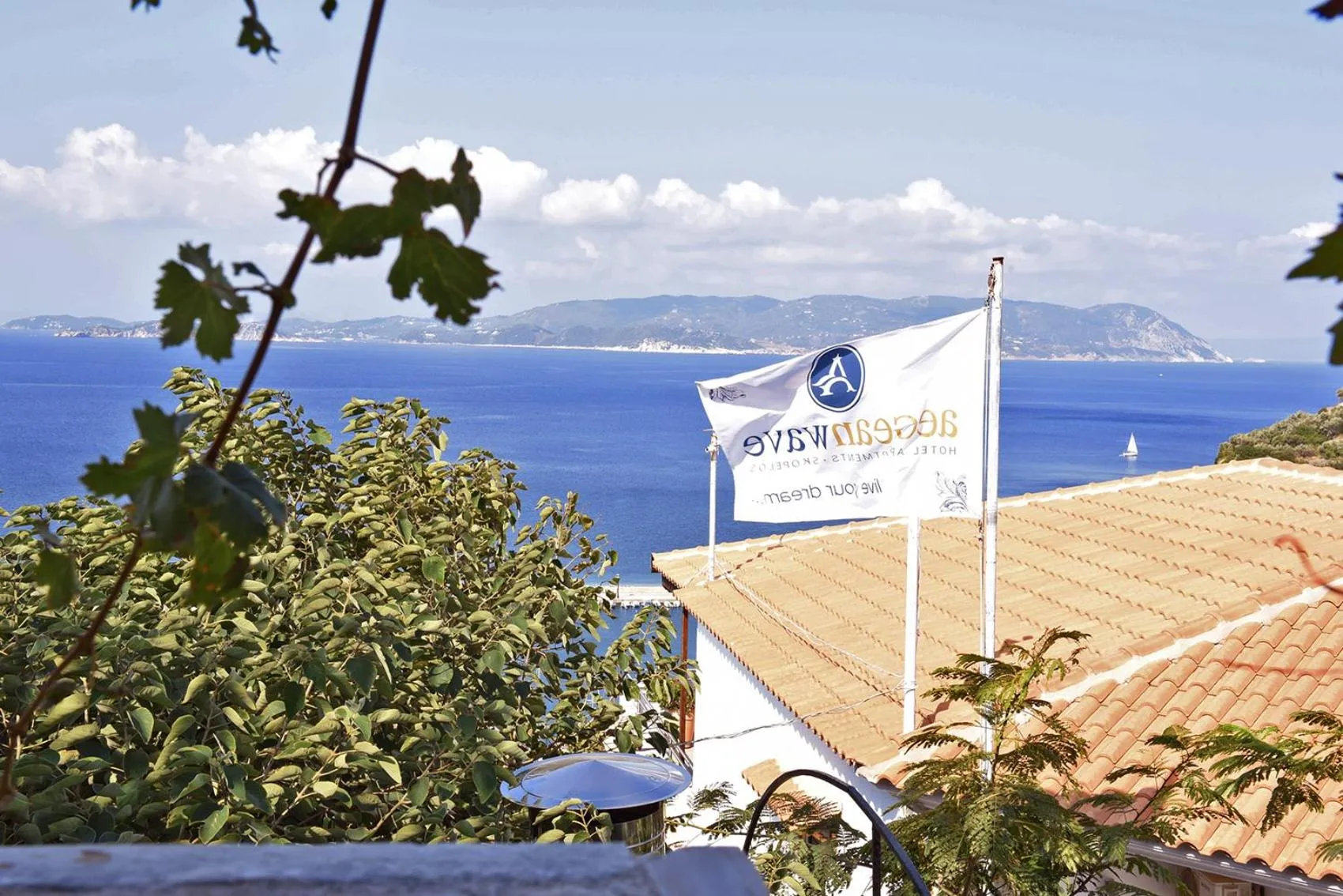 Sea view in Aegean Wave - Faros