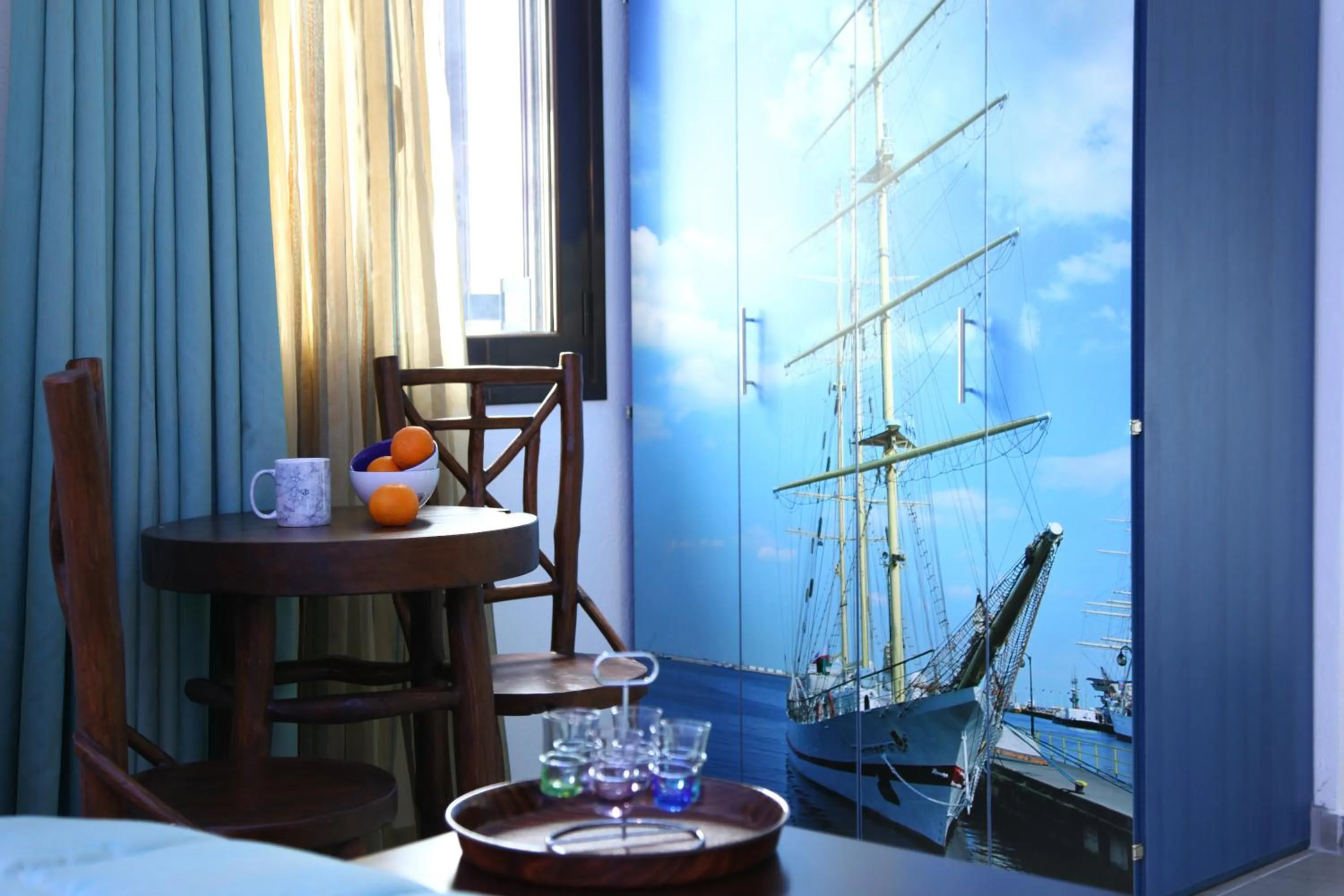 Kitchen or kitchenette, Bed in Aegean Wave - Faros