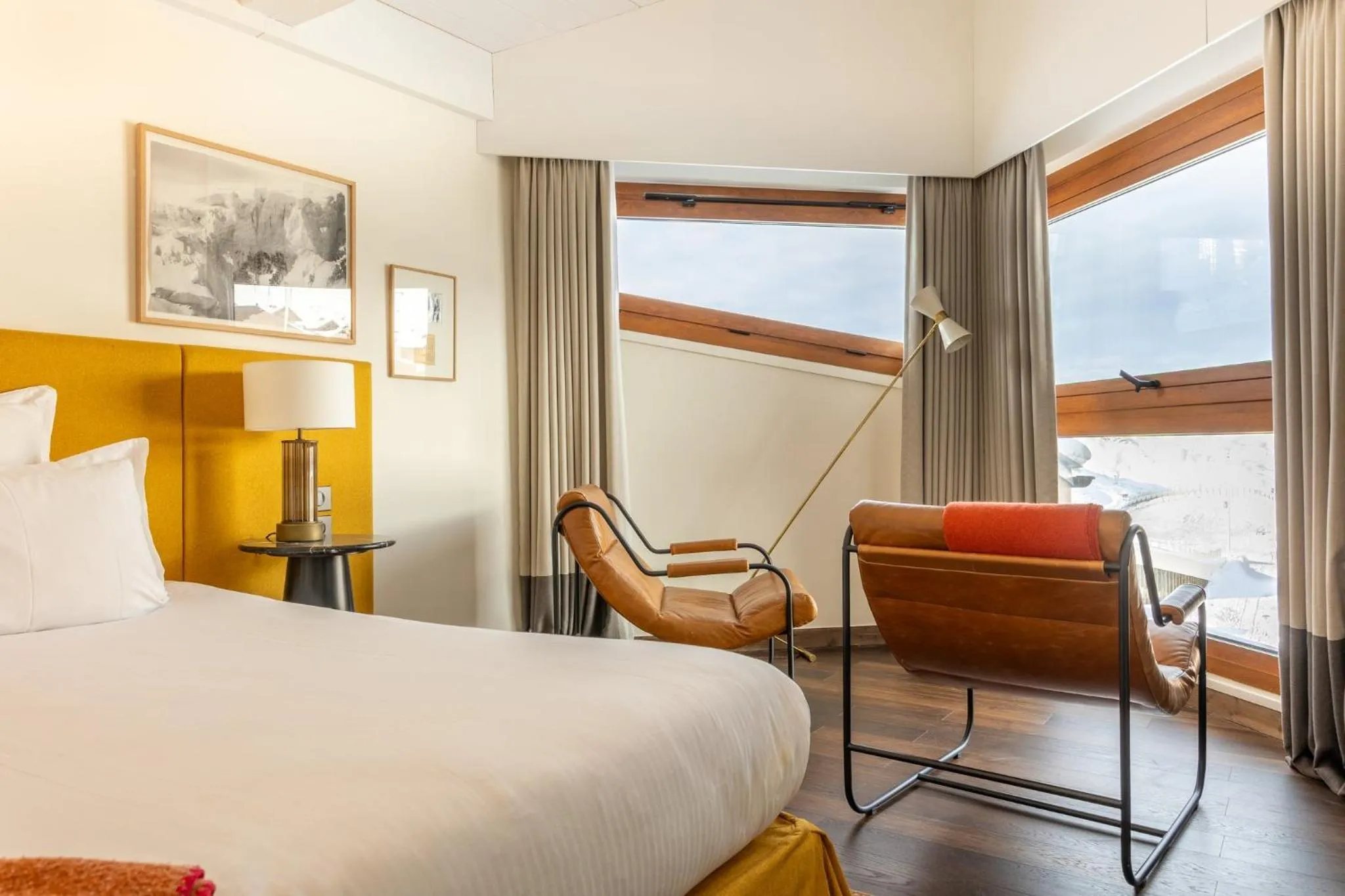 Photo of the whole room, Bed in Le Val Thorens, a Beaumier hotel