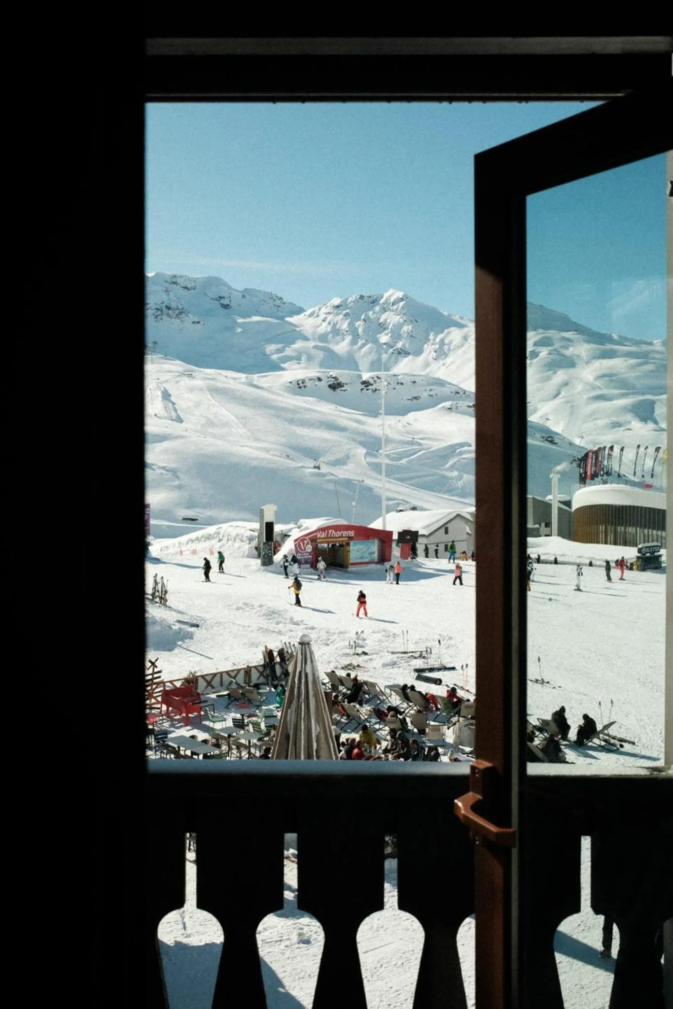 Photo of the whole room in Le Val Thorens, a Beaumier hotel