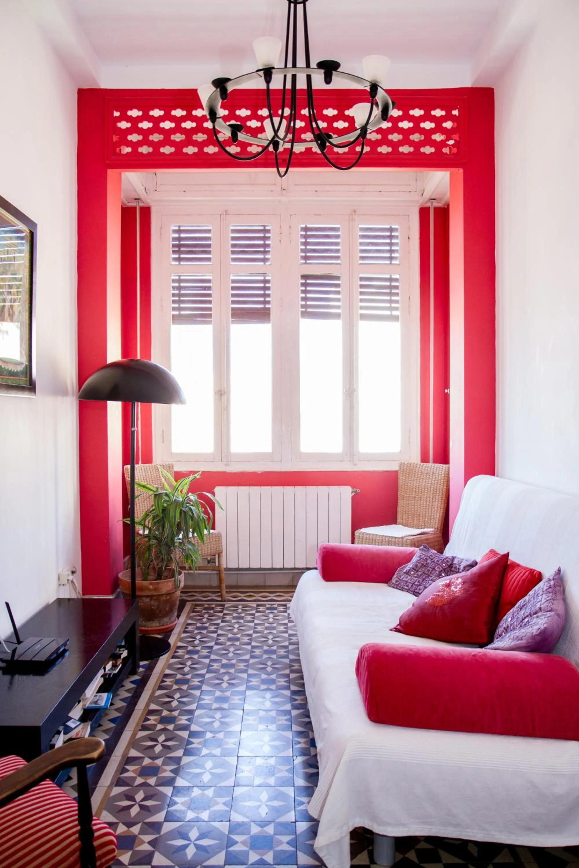 Communal lounge/ TV room, Bed in Villa Alicia Guest House