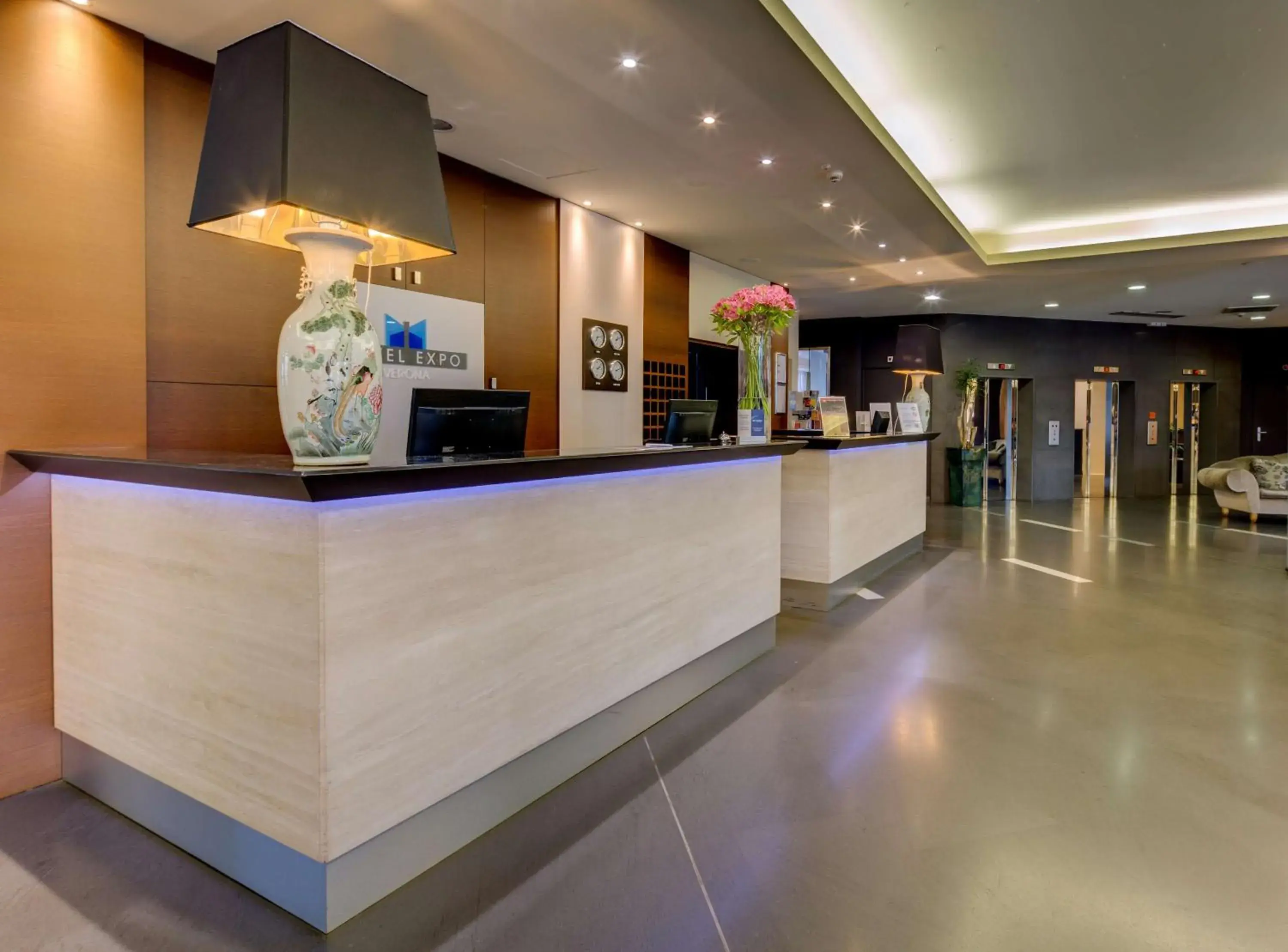 Lobby or reception in Best Western Plus Hotel Expo Lobby or reception in Best Western Plus Hotel Expo