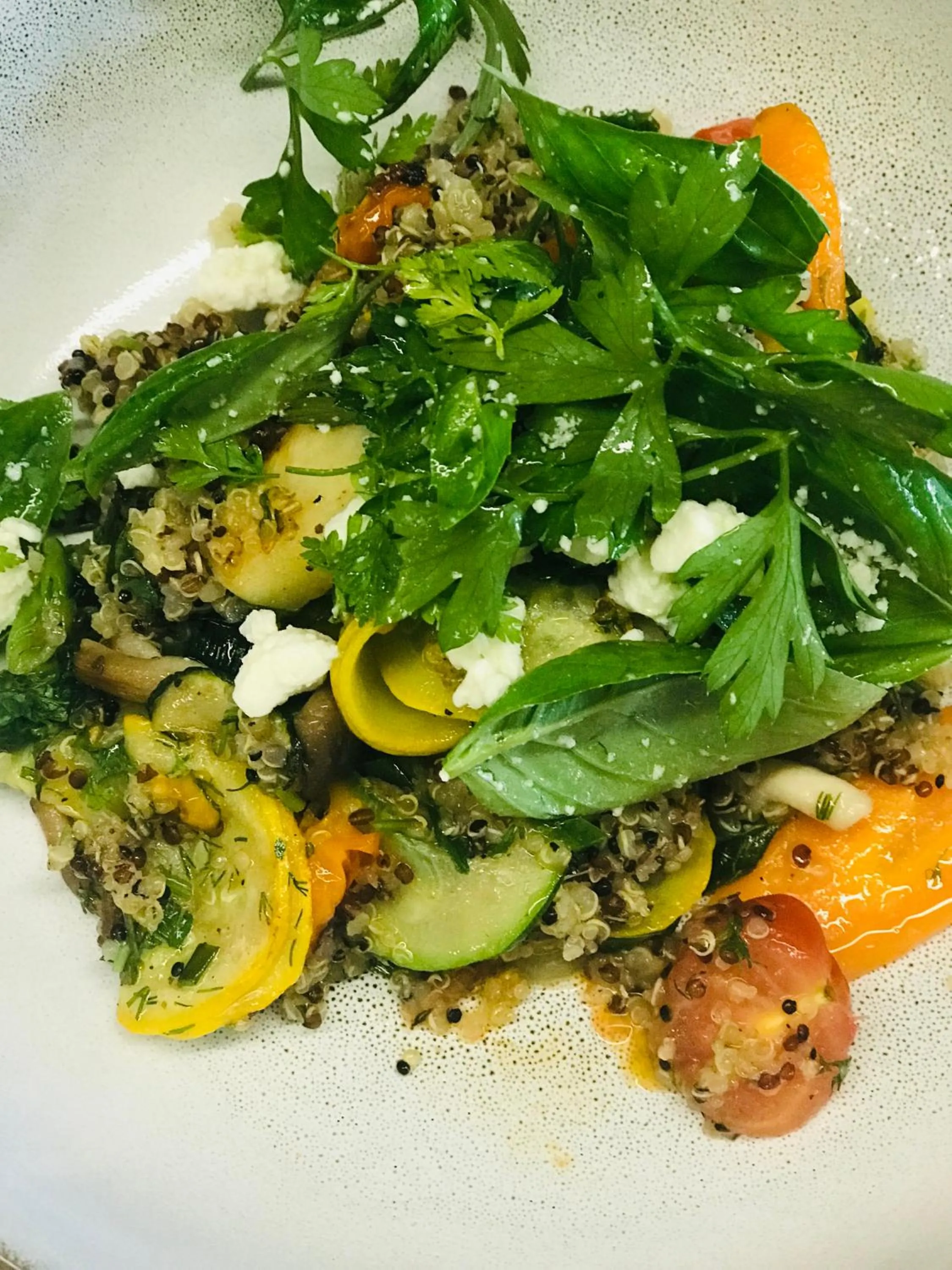 Restaurant/places to eat in Hotel Internos