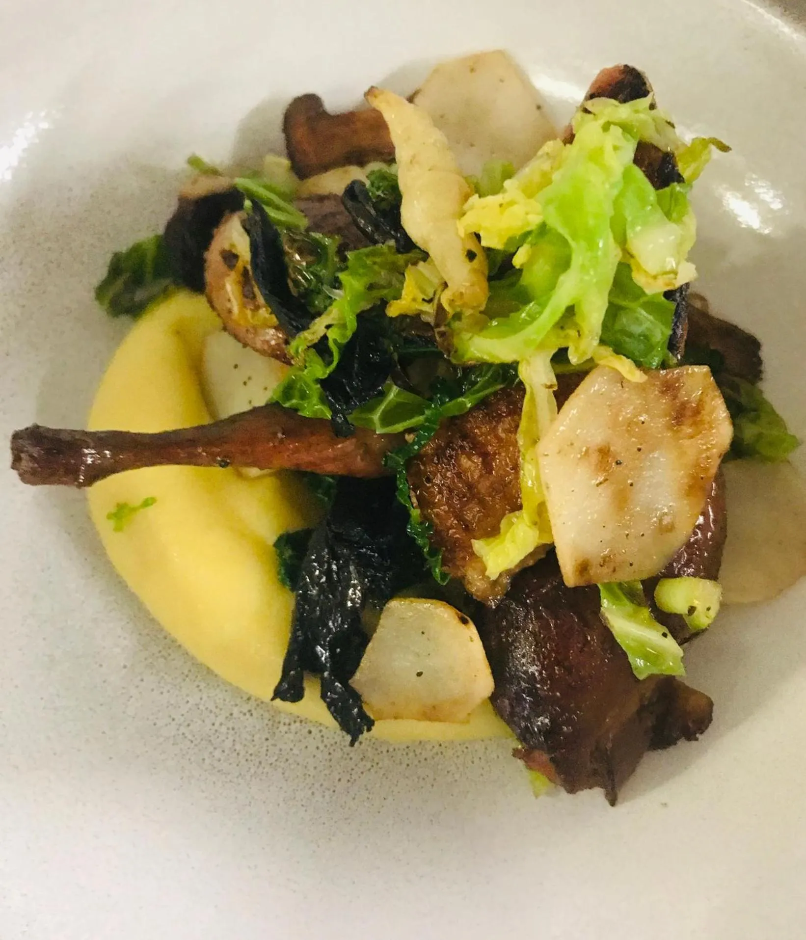 Restaurant/places to eat in Hotel Internos