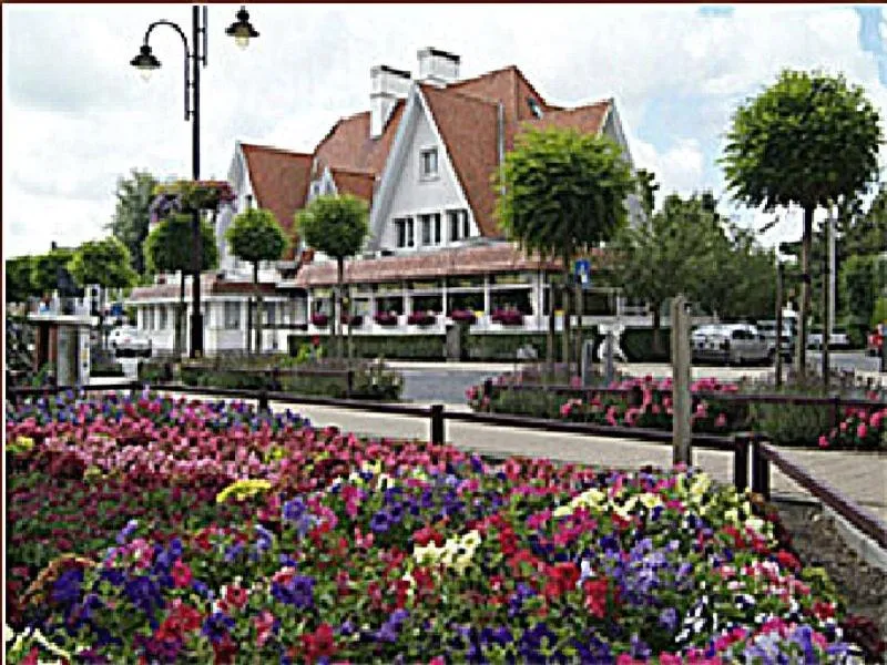 Facade/entrance in Hotel Internos