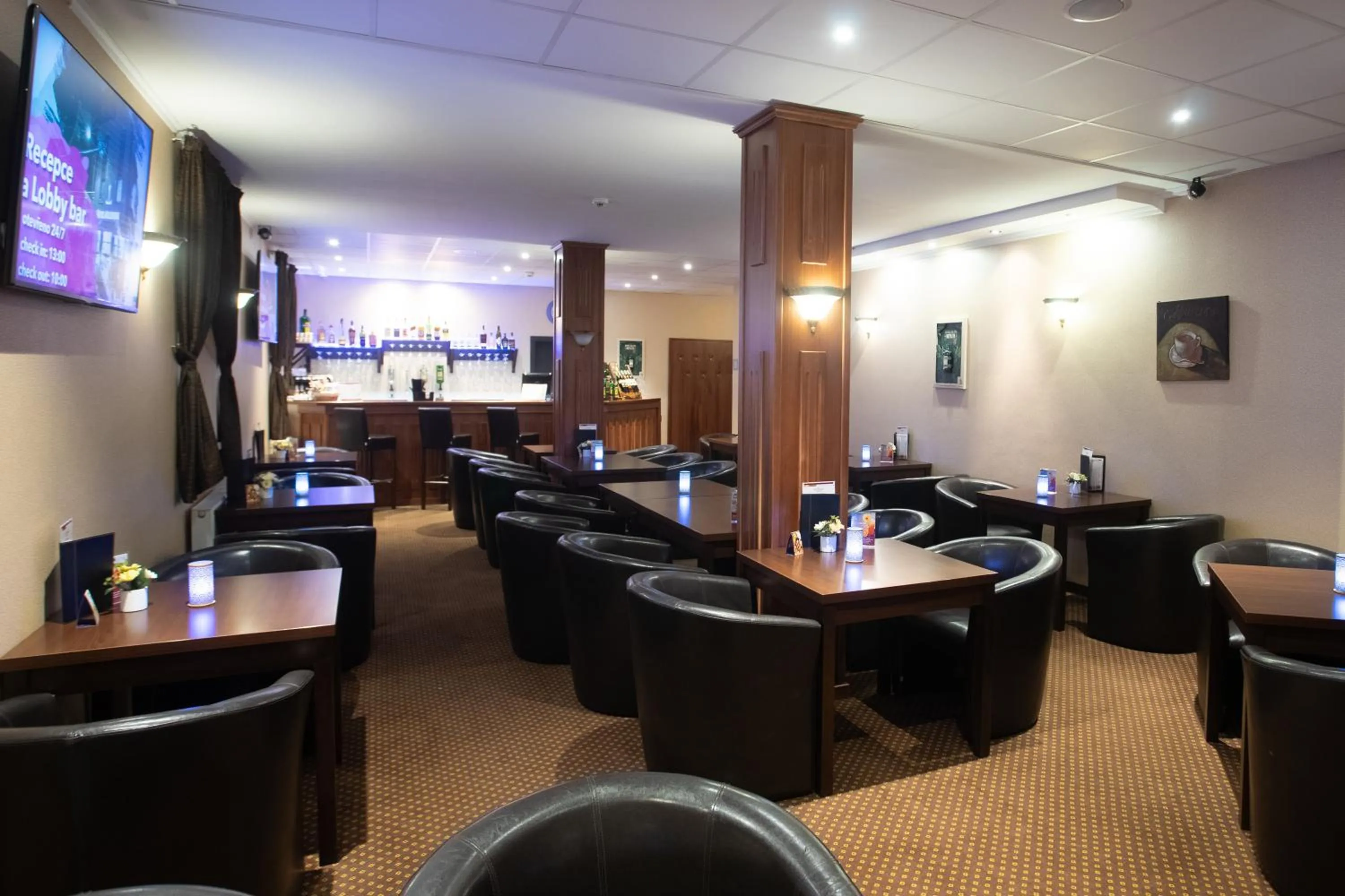 Lounge or bar in Spa Hotel MILLENIUM Karlovy Vary