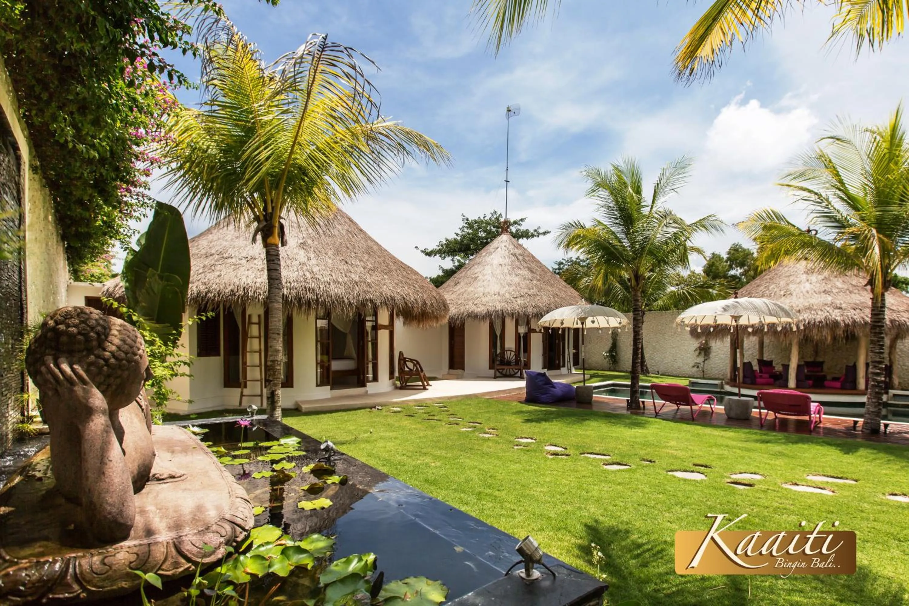 Property building in Villa Kaaiti