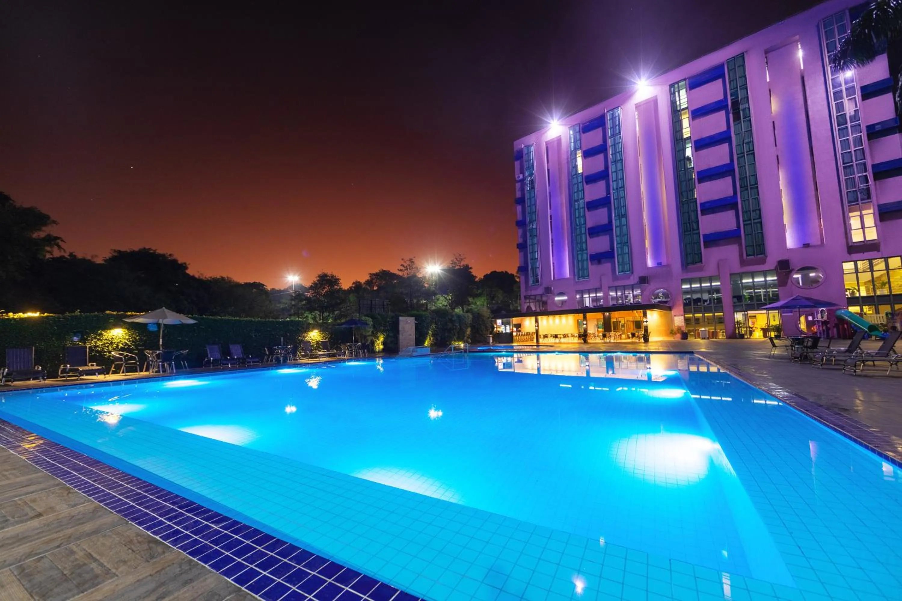 Swimming pool in Falls Galli Hotel