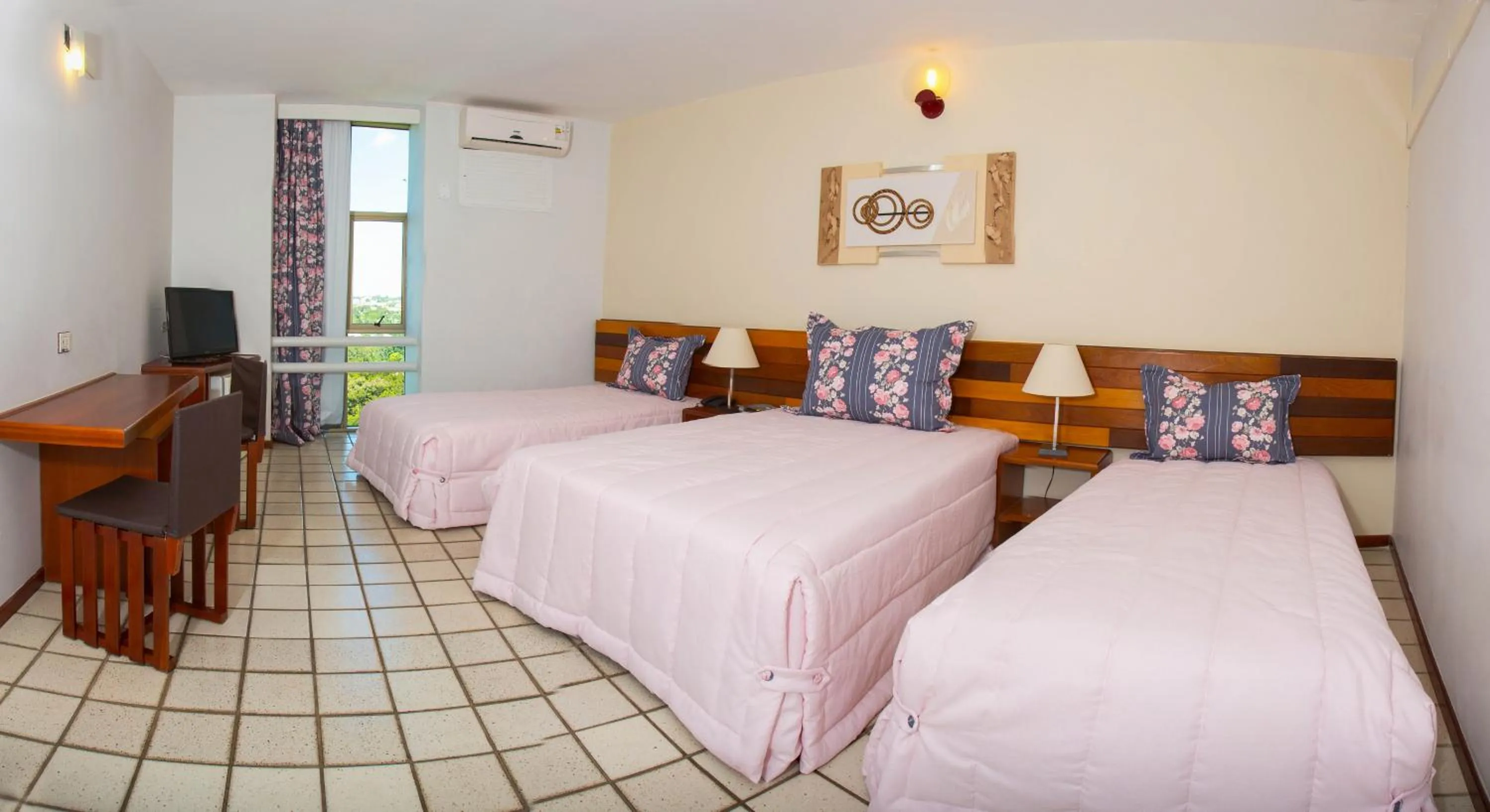 Bed in Falls Galli Hotel