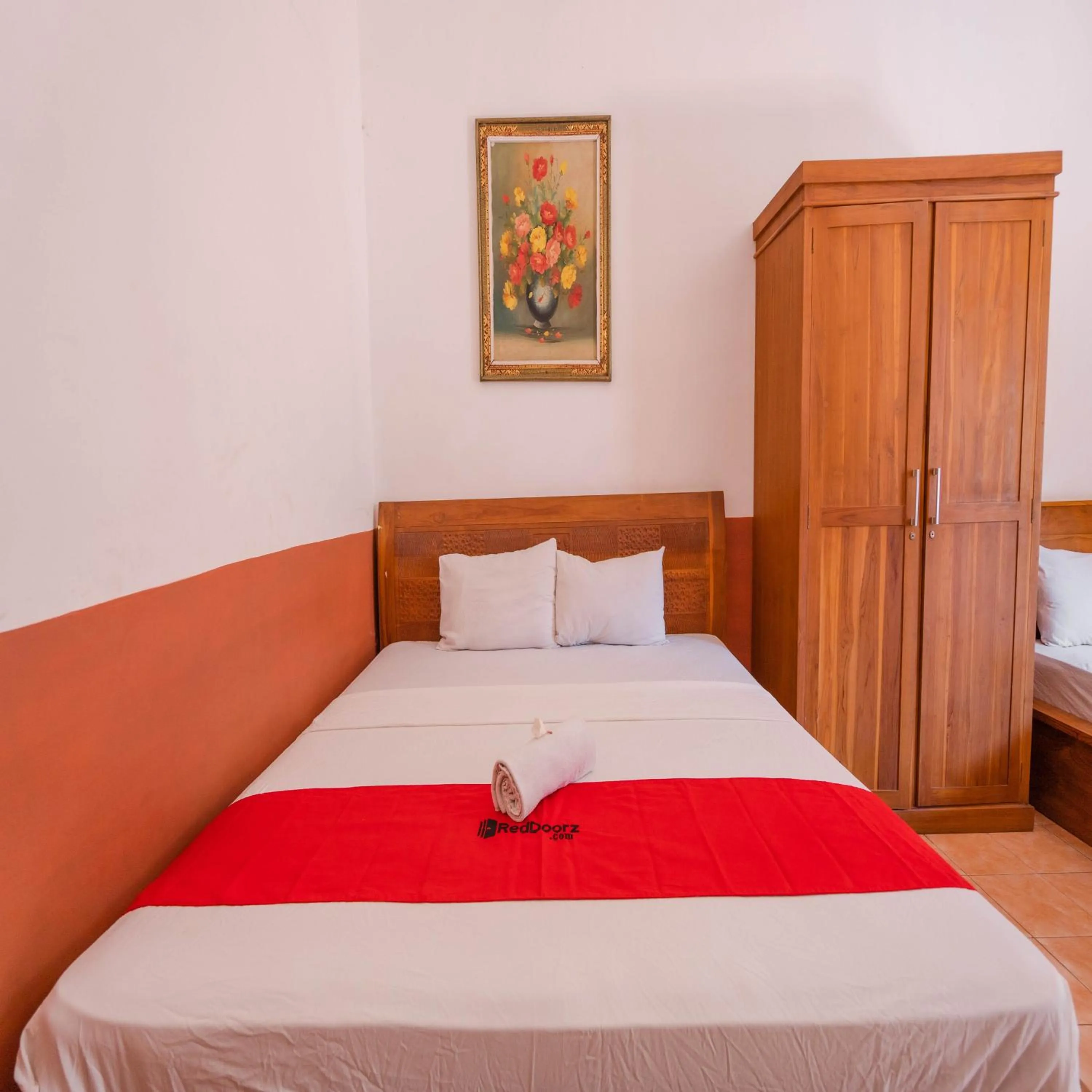 Bedroom, Bed in RedDoorz at Ocean 2 Gili Trawangan