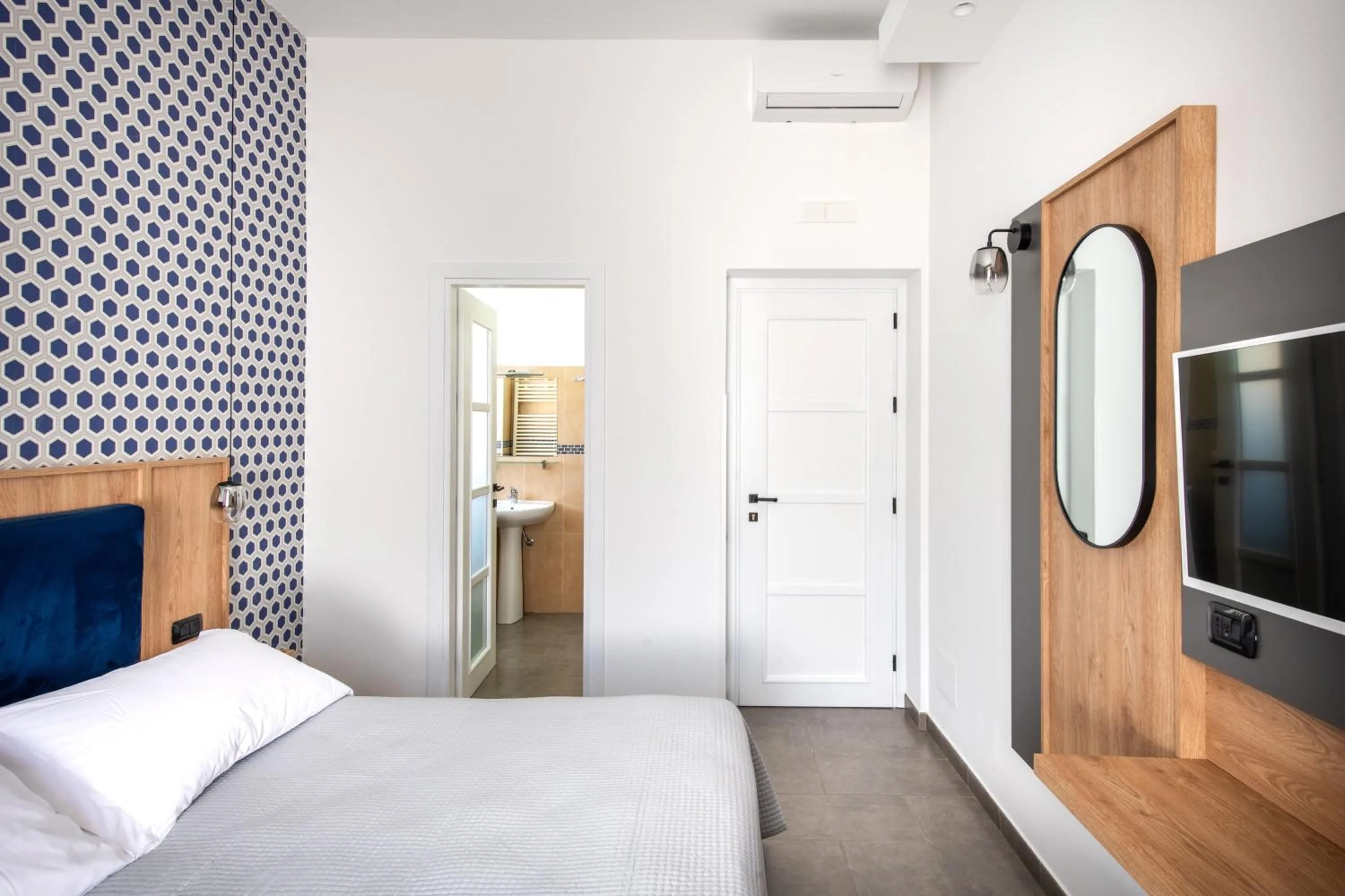 Bed in Villa Margherita