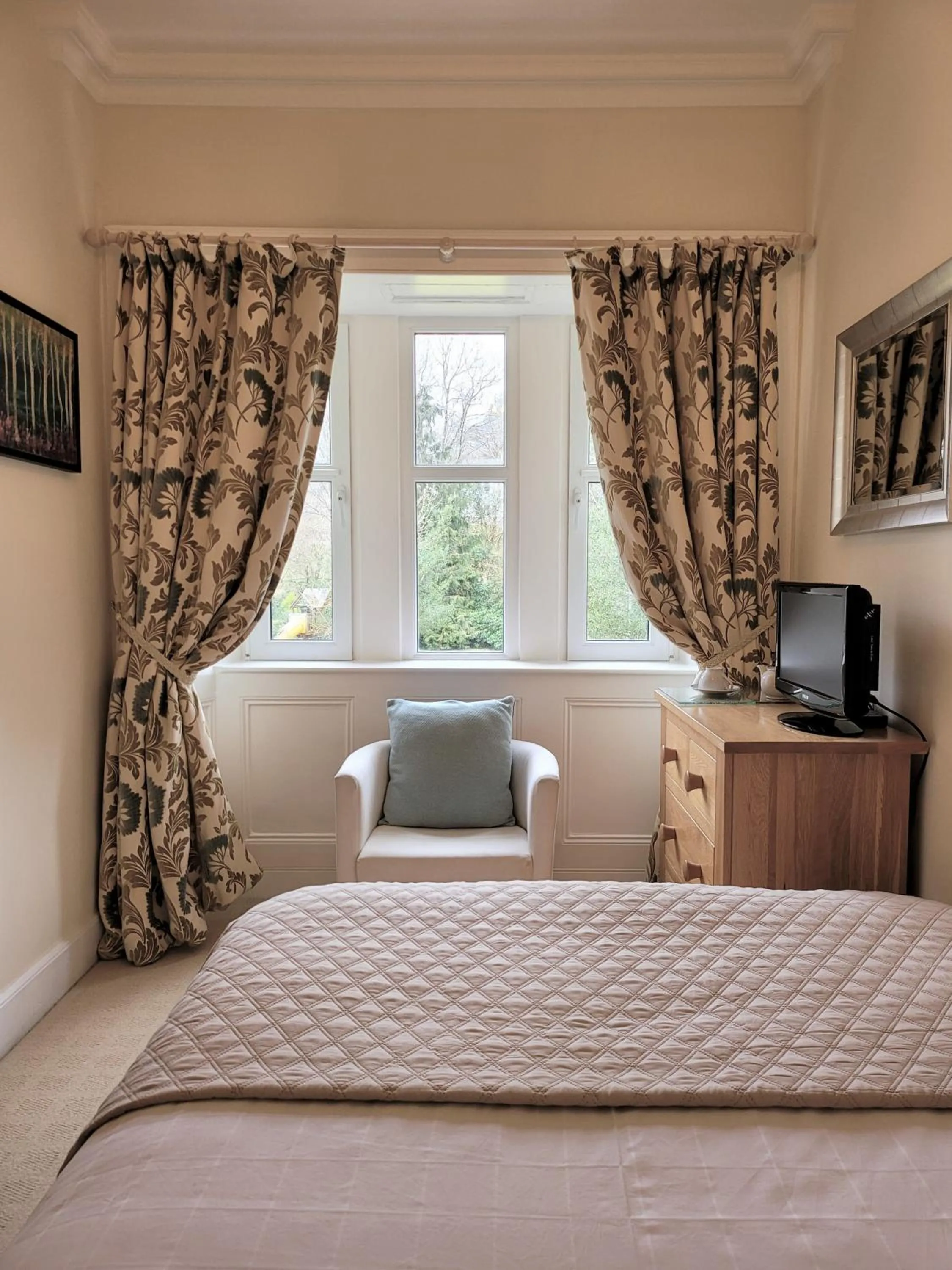 Deluxe Single Room - single occupancy in Rudha-na-Craige