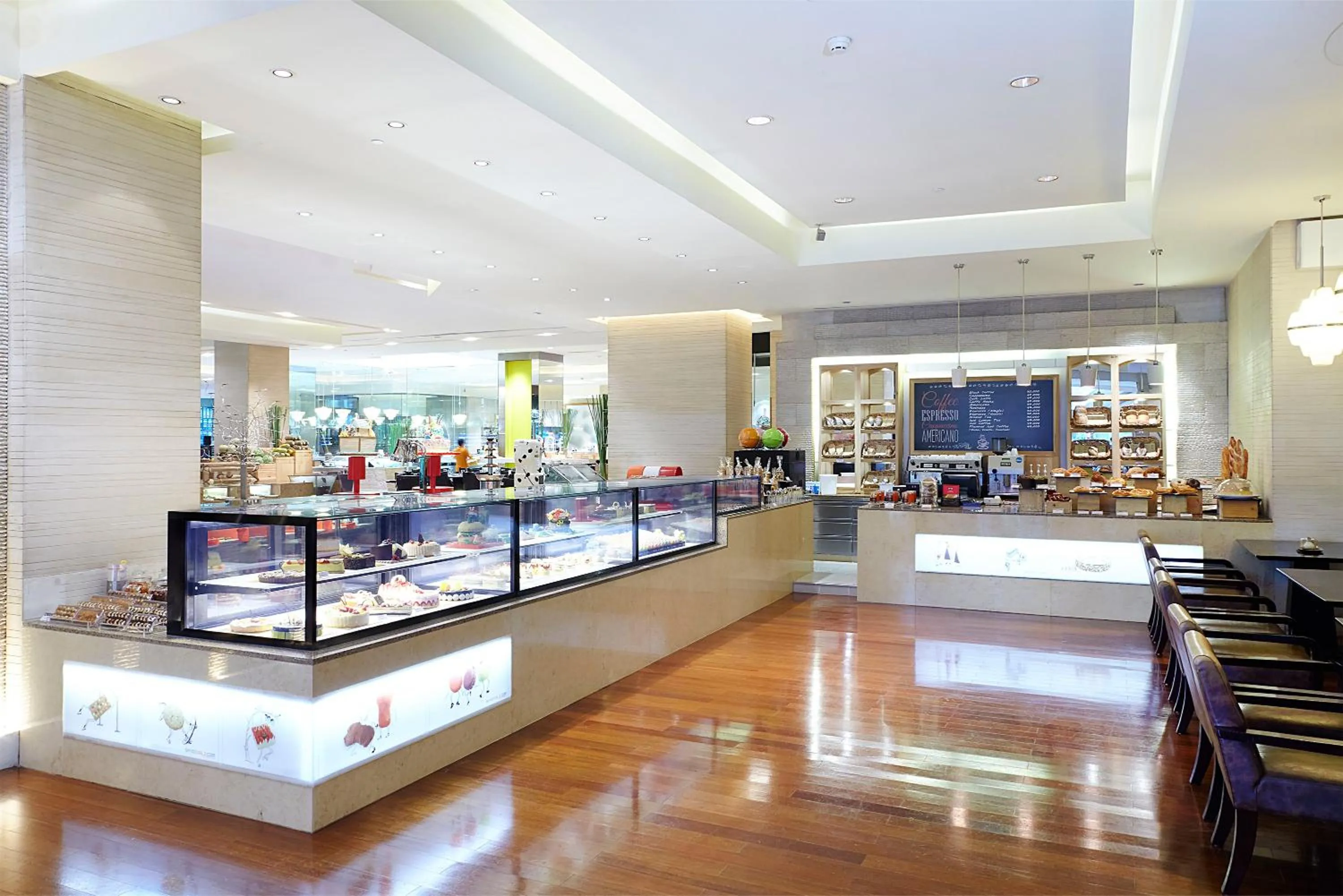 Restaurant/places to eat in Shangri-La Jakarta