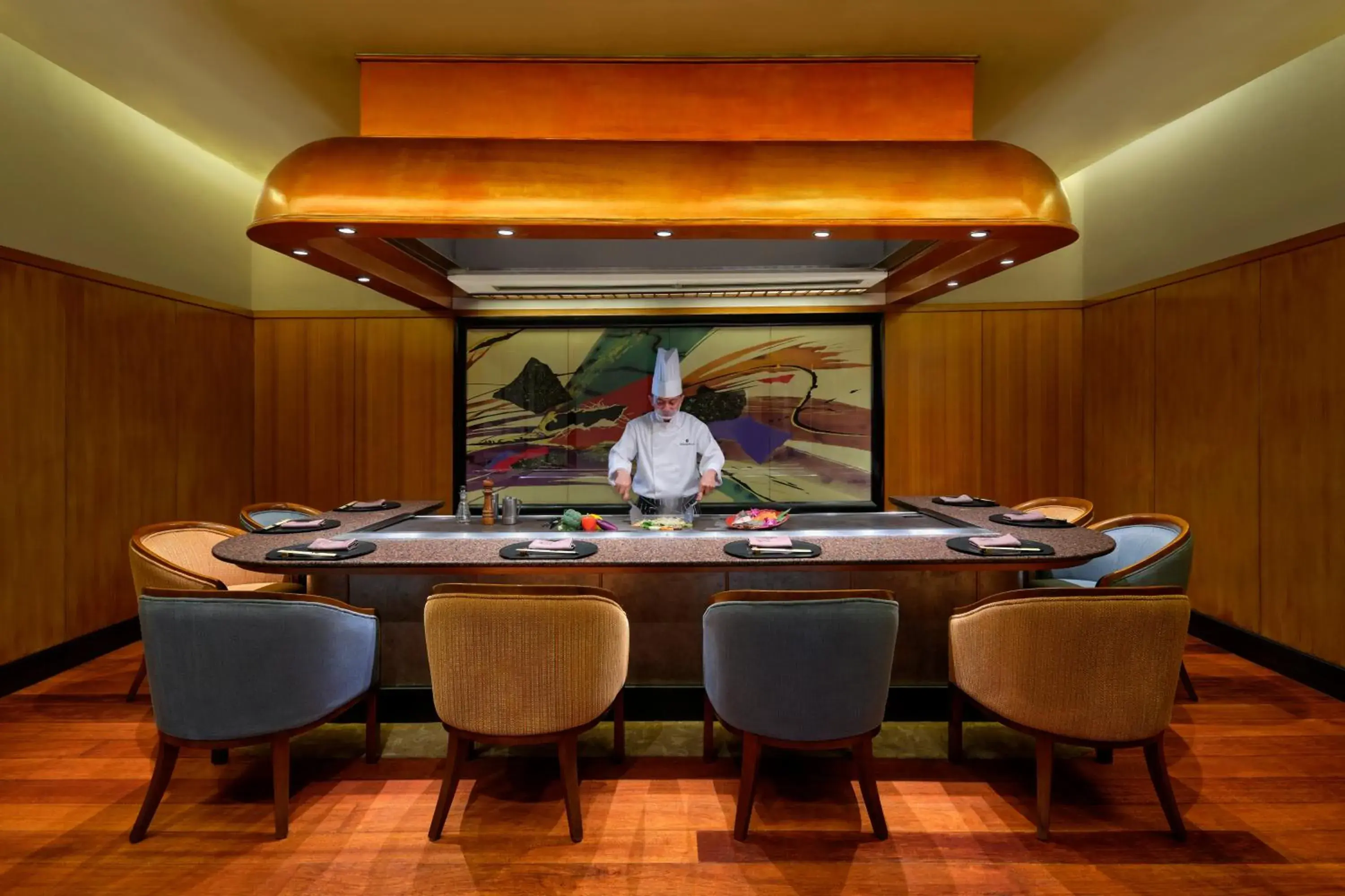 Restaurant/places to eat in Shangri-La Jakarta Restaurant/places to eat in Shangri-La Jakarta