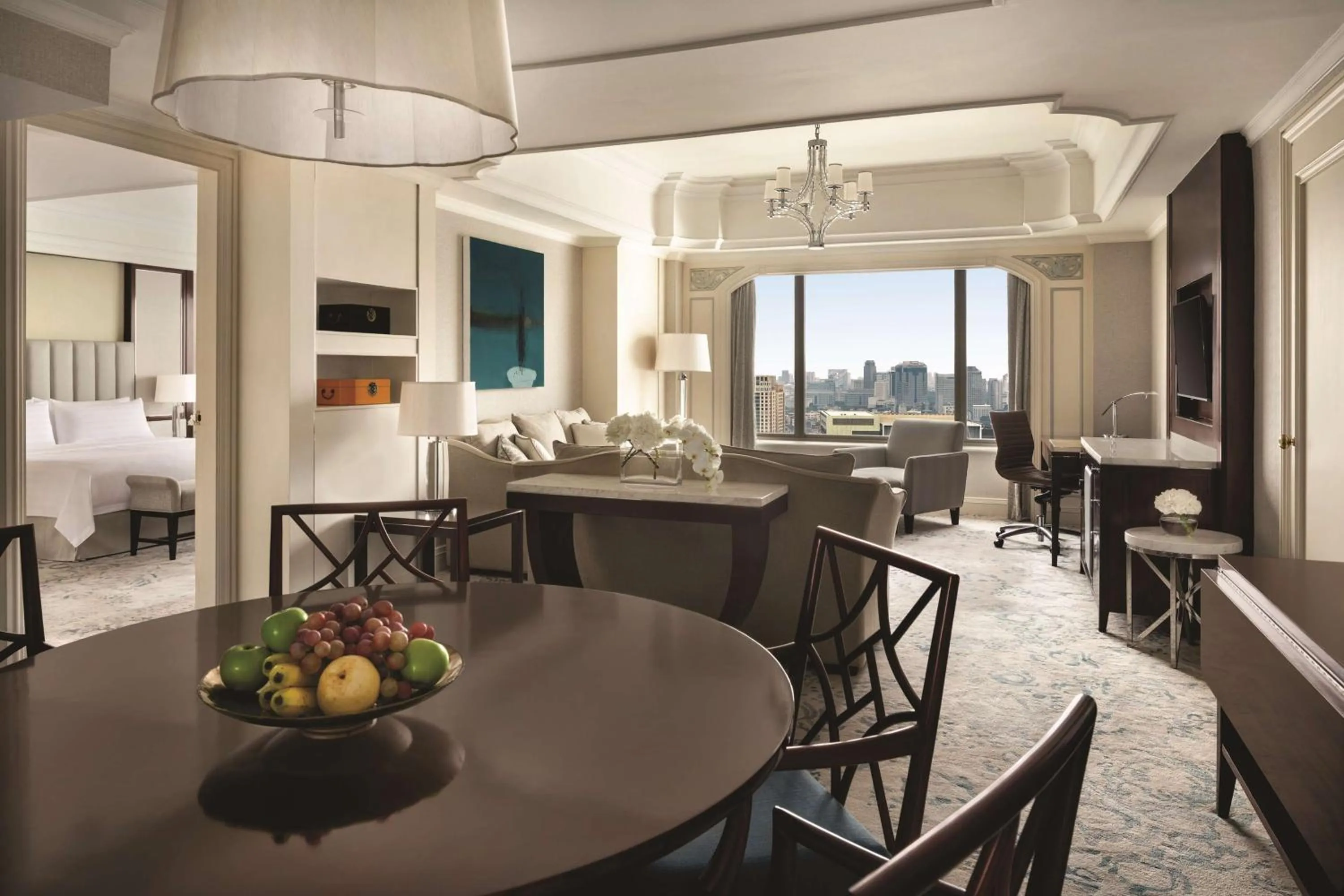 Photo of the whole room in Shangri-La Jakarta