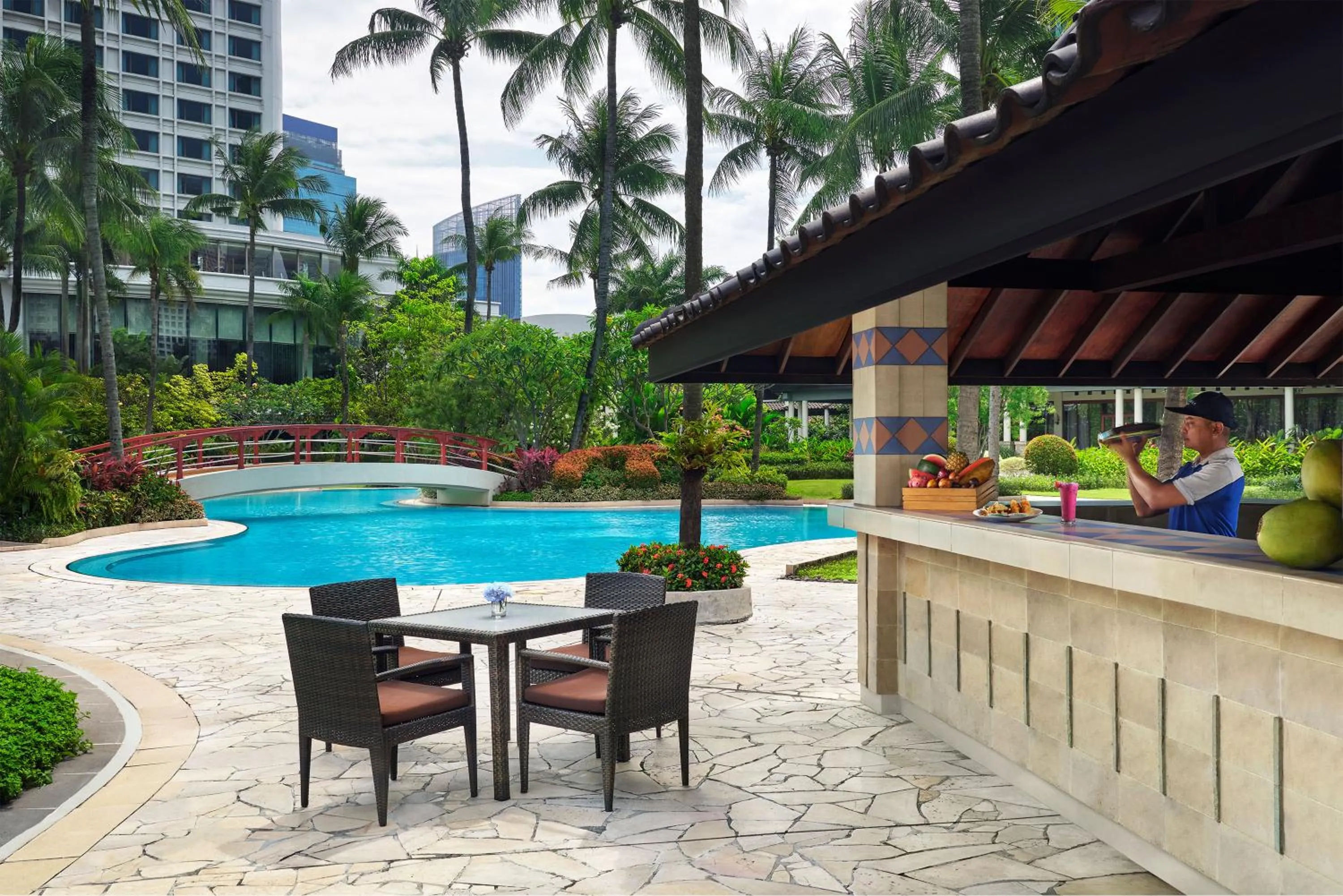 Swimming pool in Shangri-La Jakarta