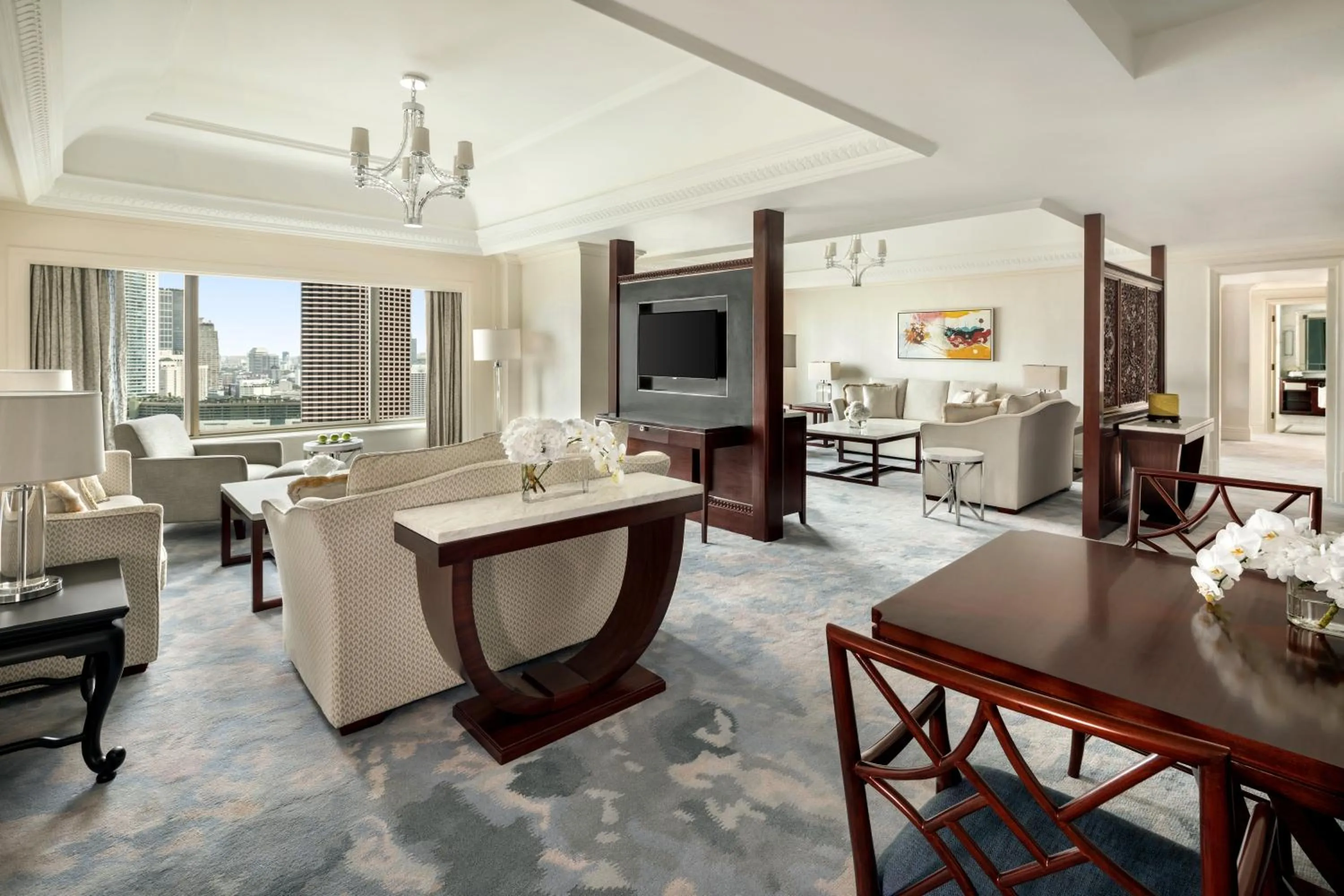 Living room in Shangri-La Jakarta