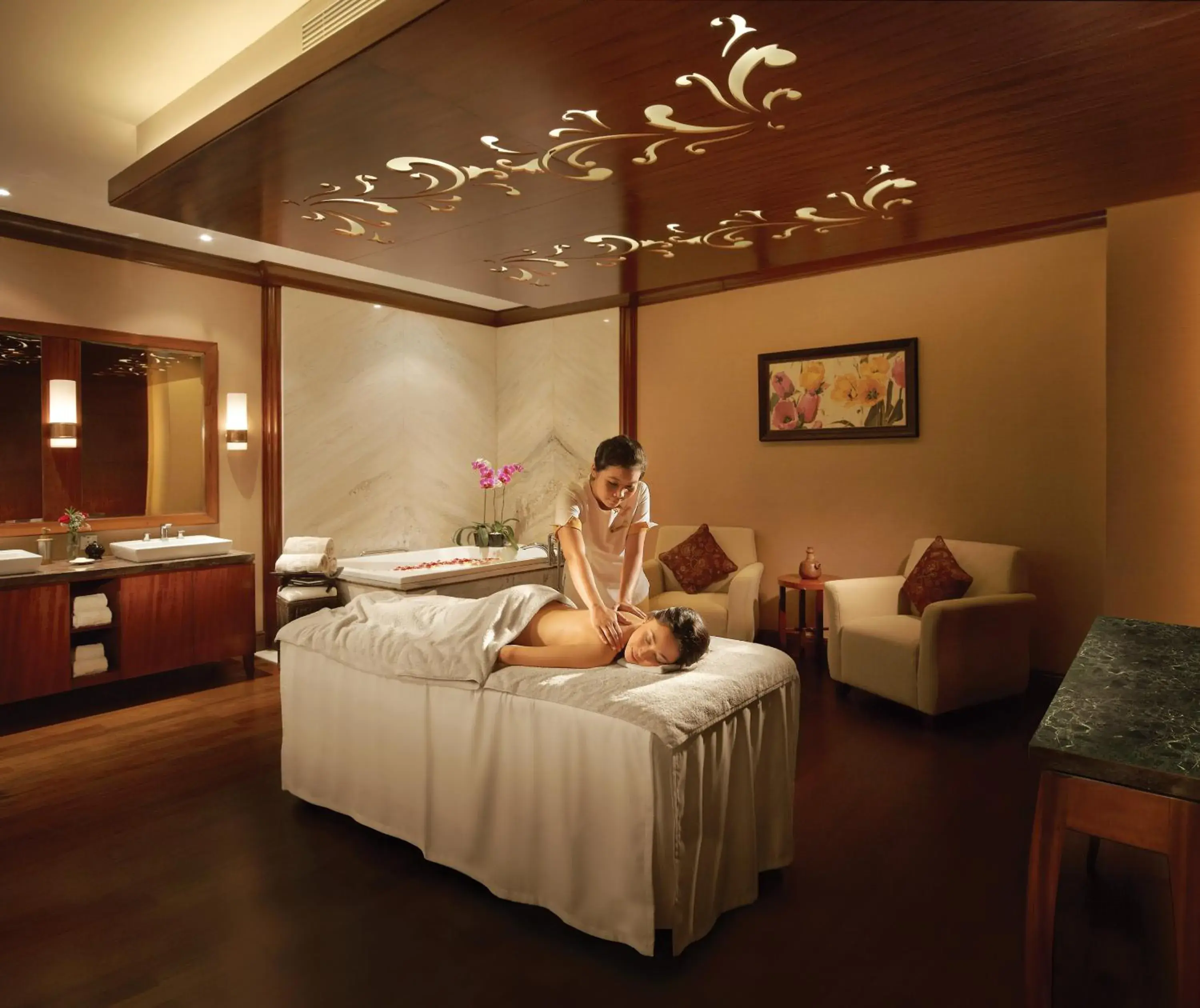 Spa and wellness centre/facilities, Bed in Shangri-La Jakarta Spa and wellness centre/facilities, Bed in Shangri-La Jakarta