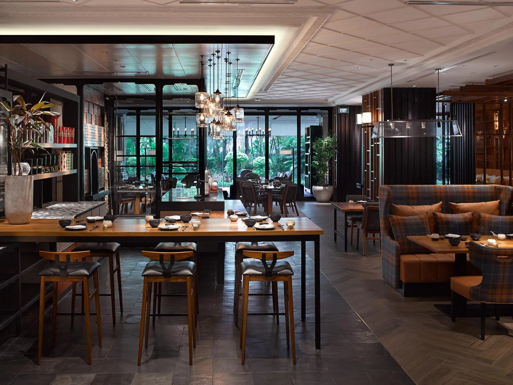 Restaurant/places to eat in Shangri-La Jakarta