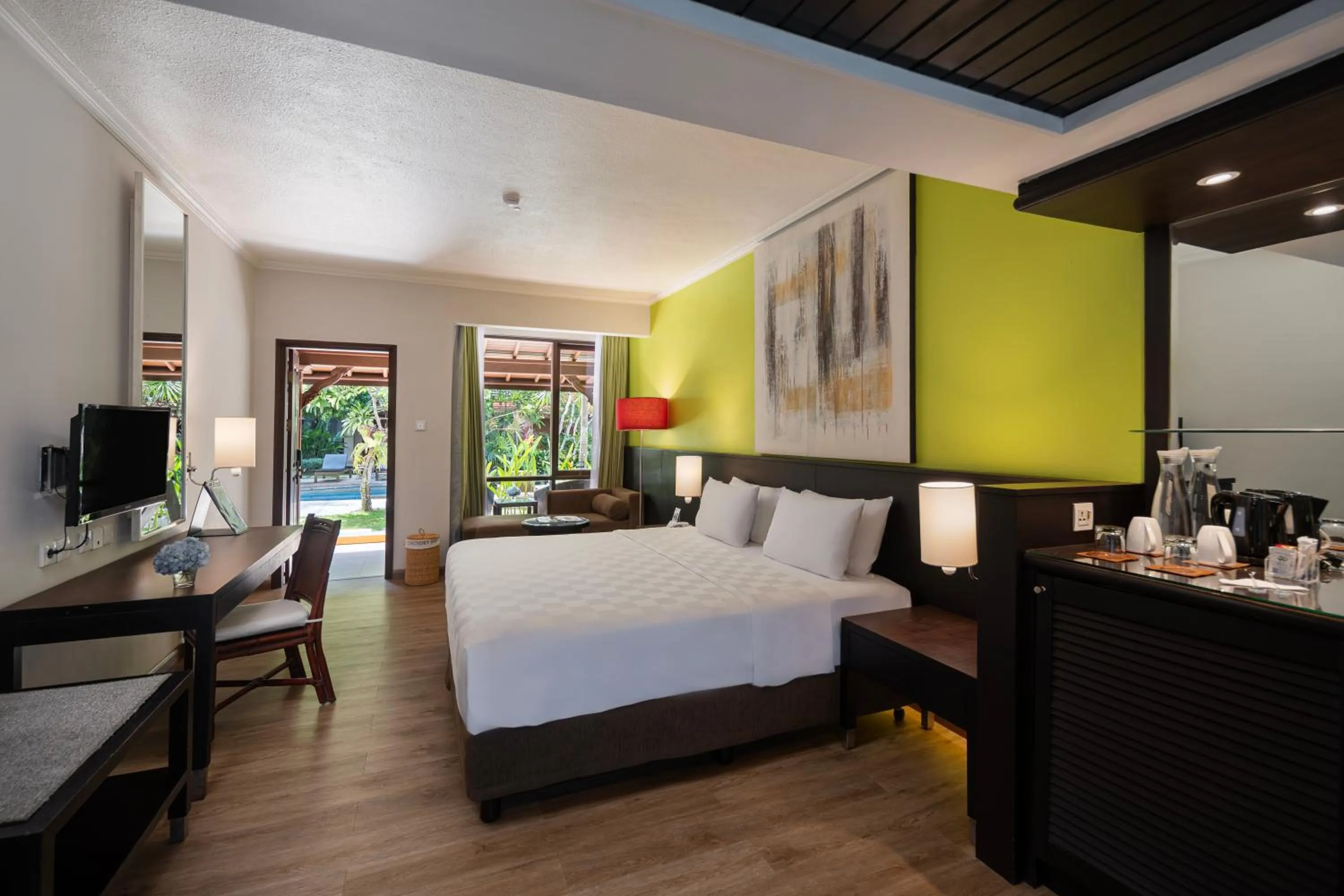 Bedroom, Bed in Prime Plaza Hotel Sanur – Bali