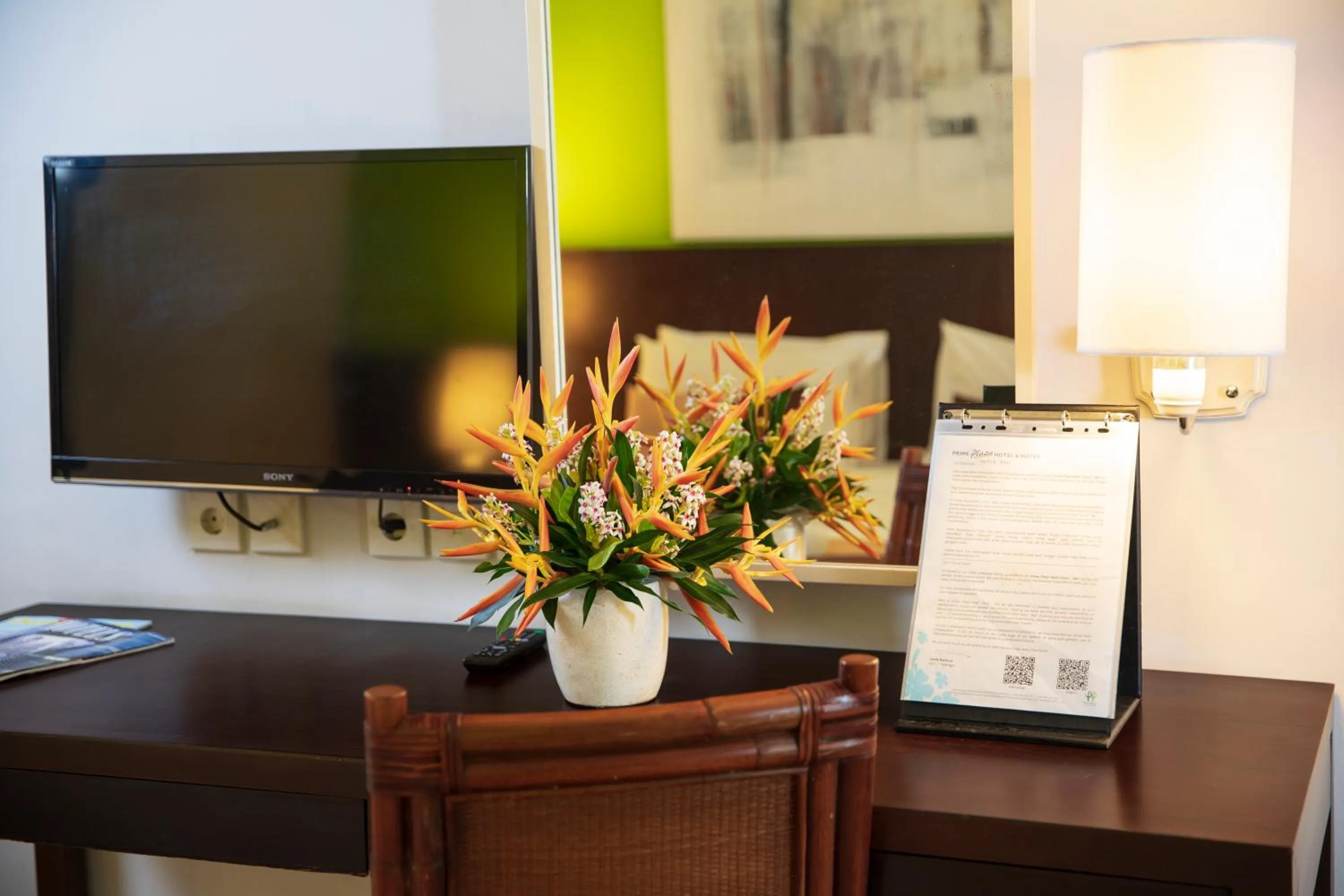 TV and multimedia in Prime Plaza Hotel Sanur – Bali