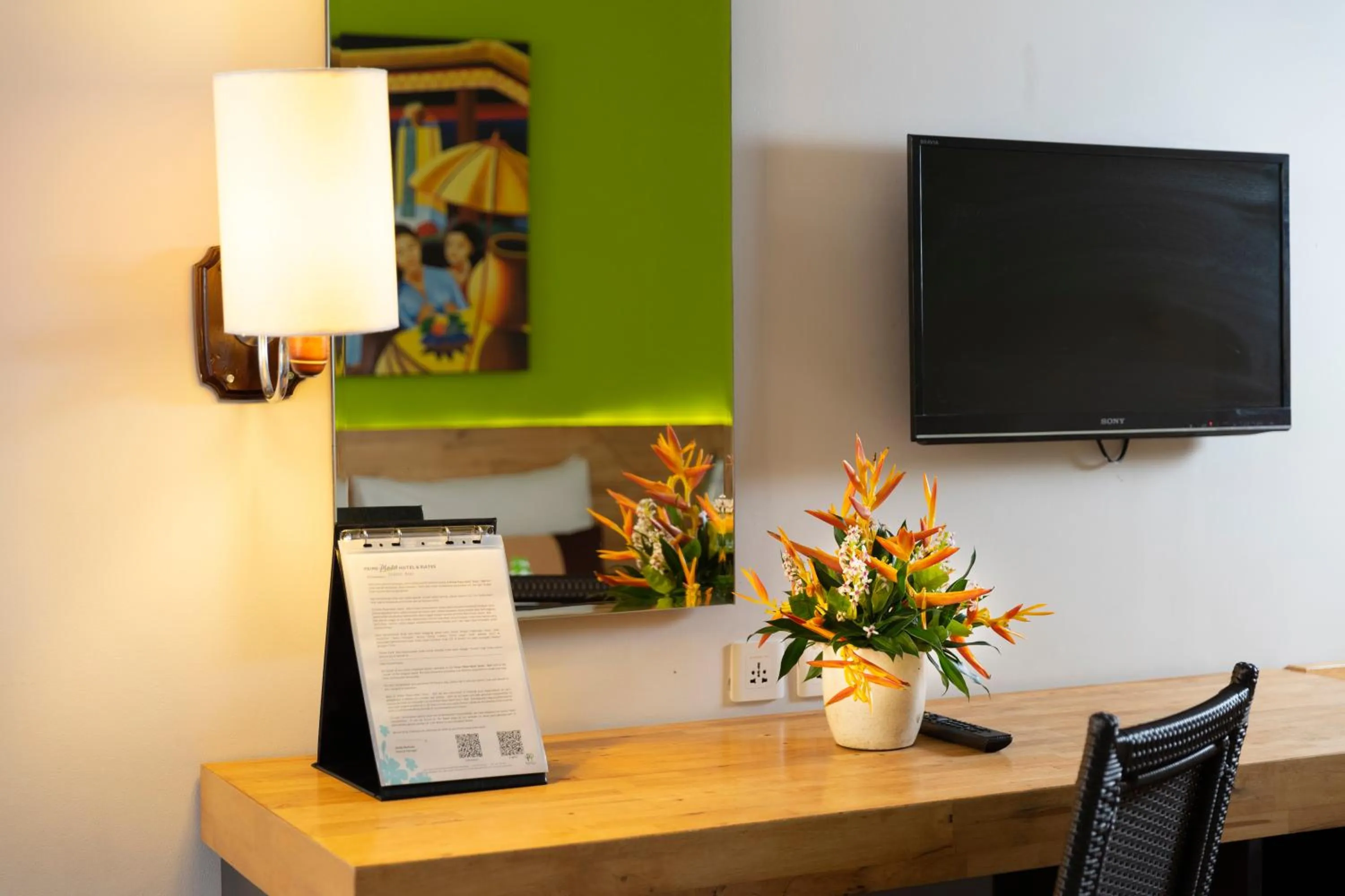 TV and multimedia in Prime Plaza Hotel Sanur – Bali