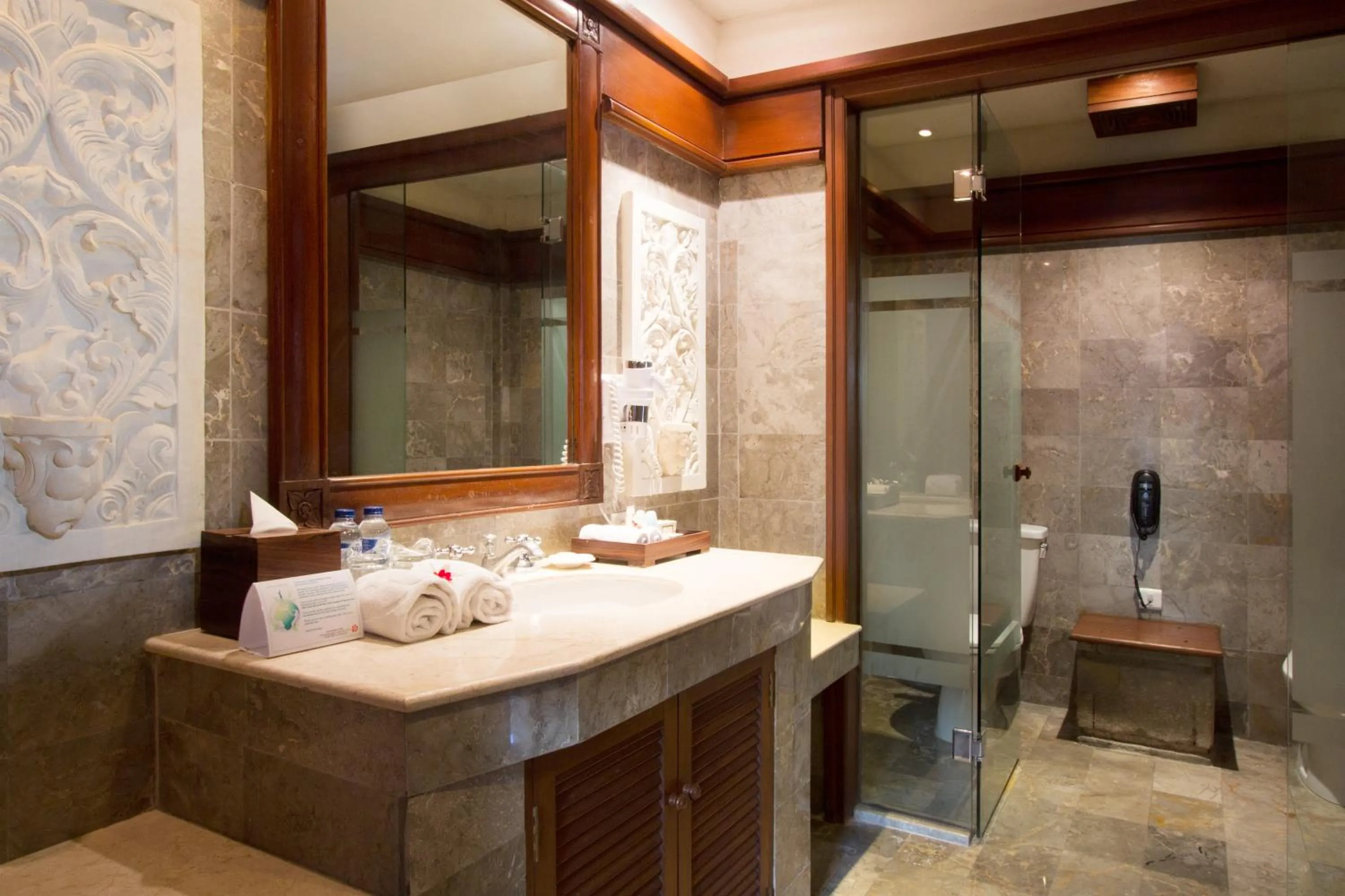 Bathroom in Grand Balisani Suites Hotel