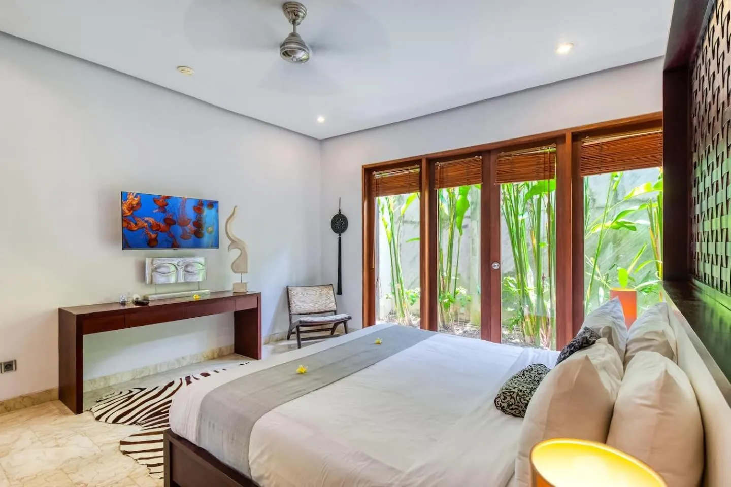 Bed in The Residence Seminyak