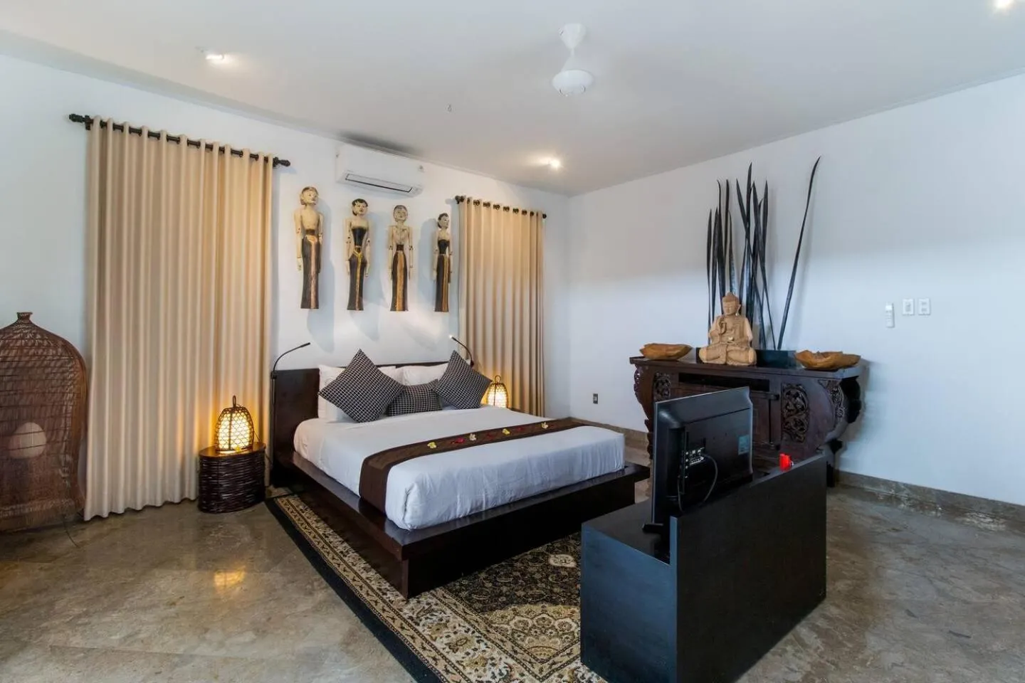 Bed in The Residence Seminyak