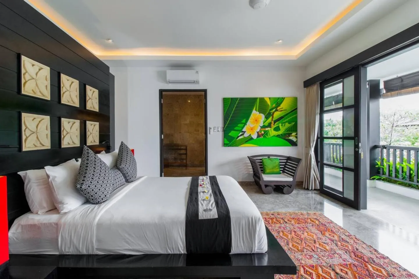 Bed in The Residence Seminyak