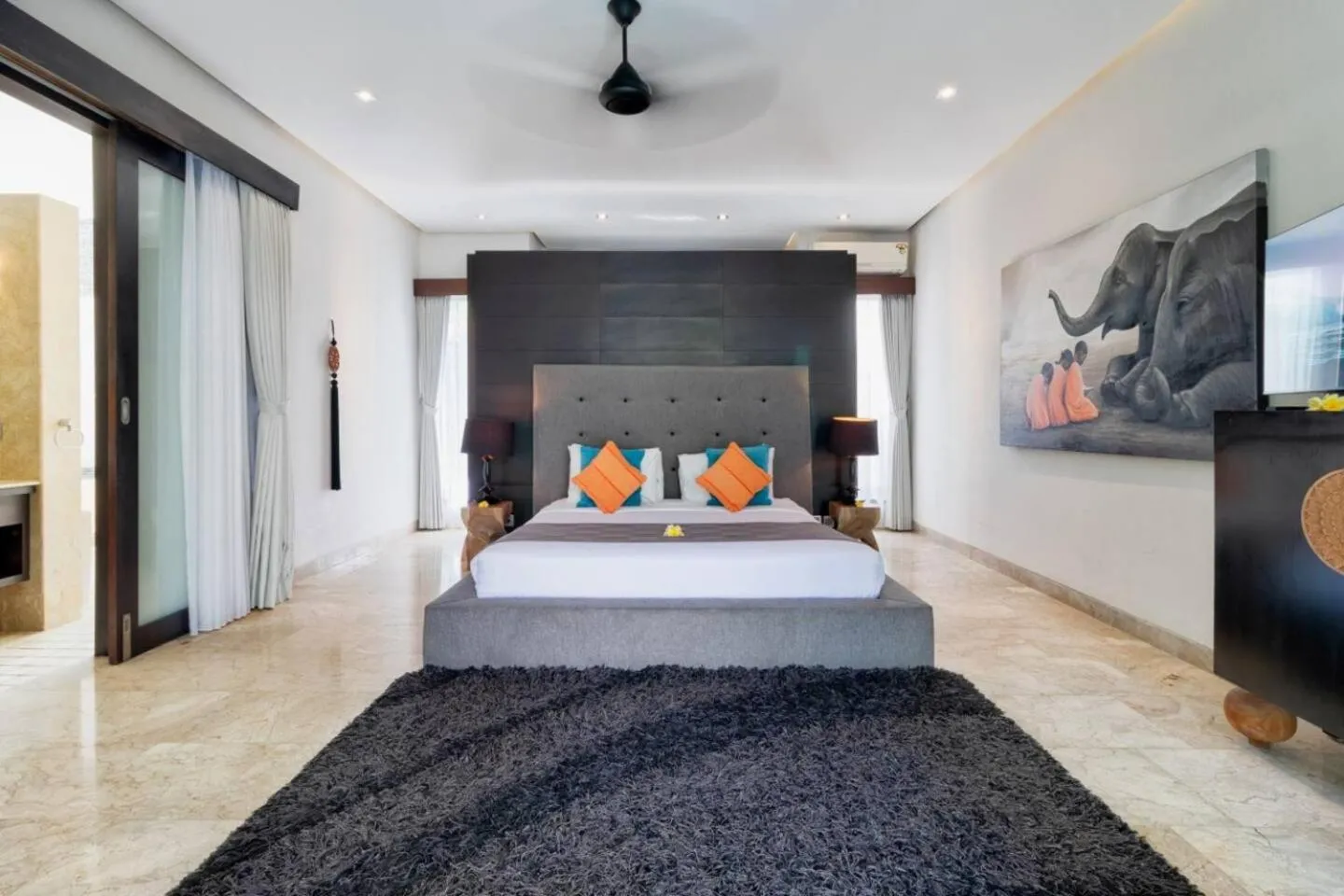 Bed in The Residence Seminyak