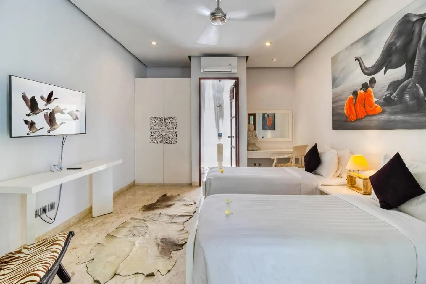 Bed in The Residence Seminyak