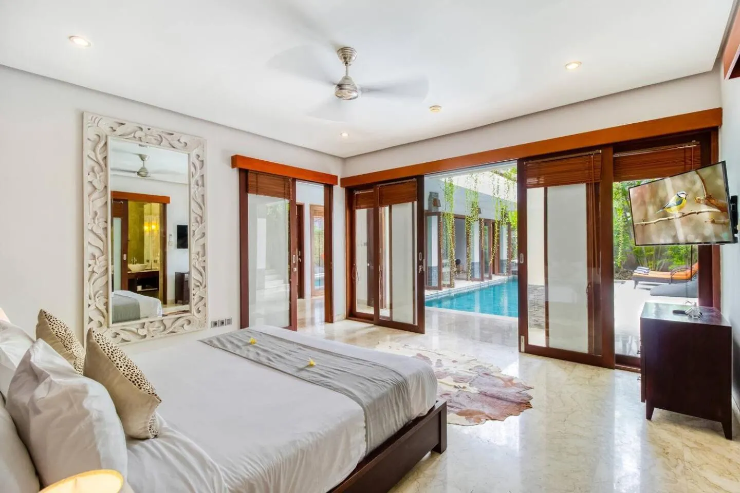 Bed in The Residence Seminyak