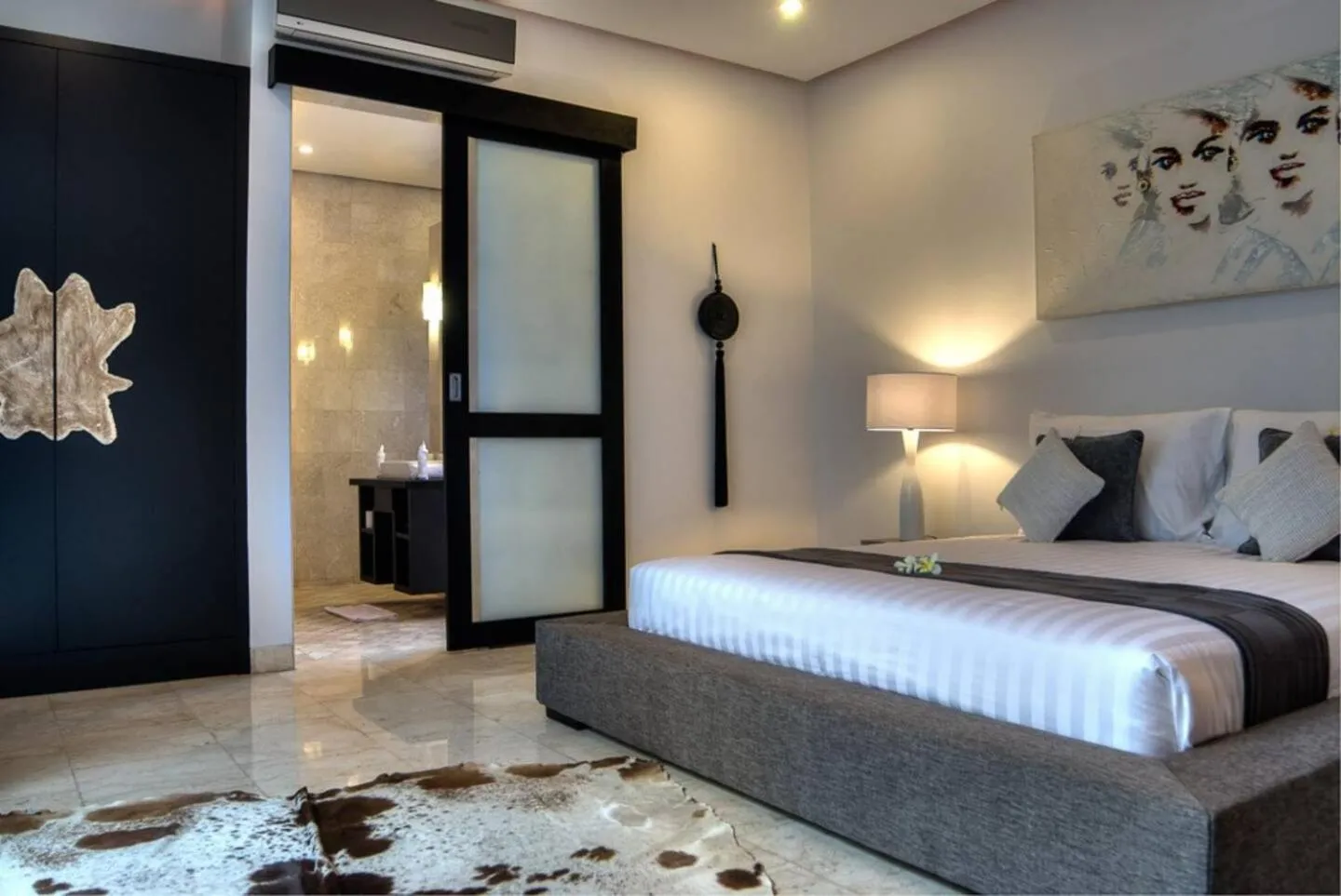 Bed in The Residence Seminyak