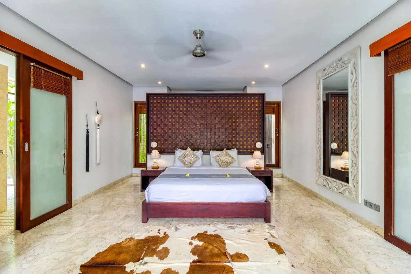 Bed in The Residence Seminyak